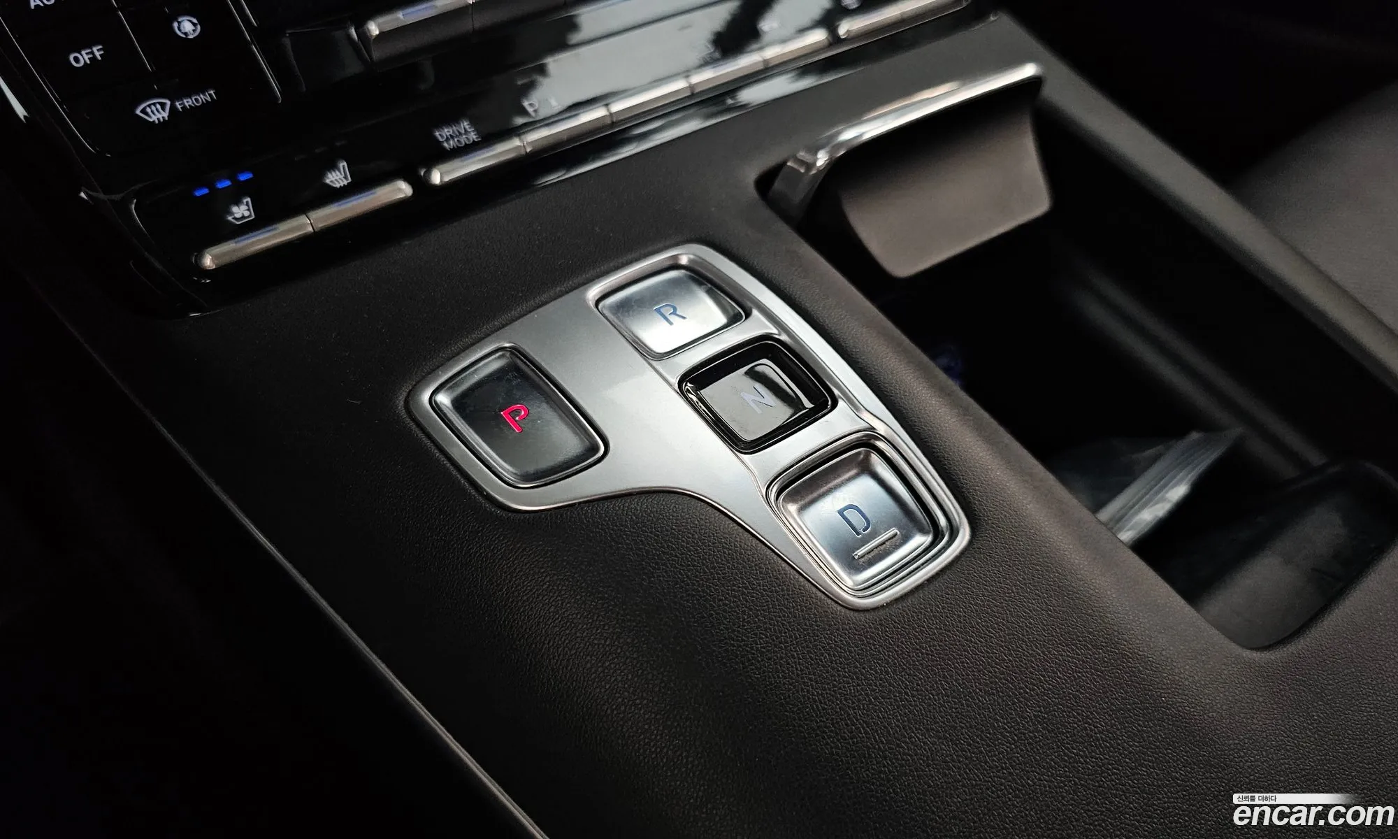 Hyundai Grandeur IG Hybrid