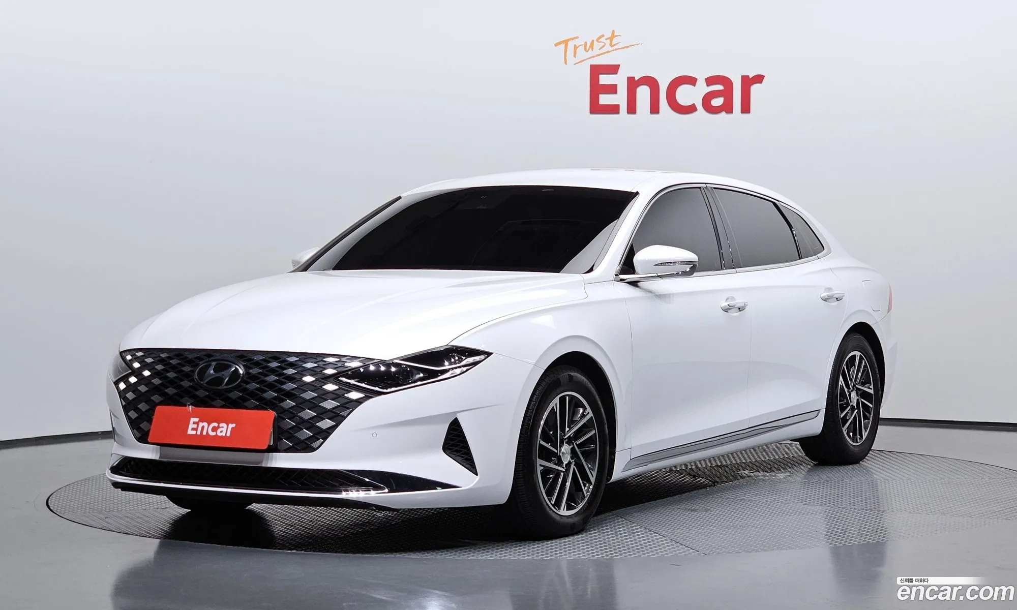 Hyundai Grandeur IG 2020 — 16