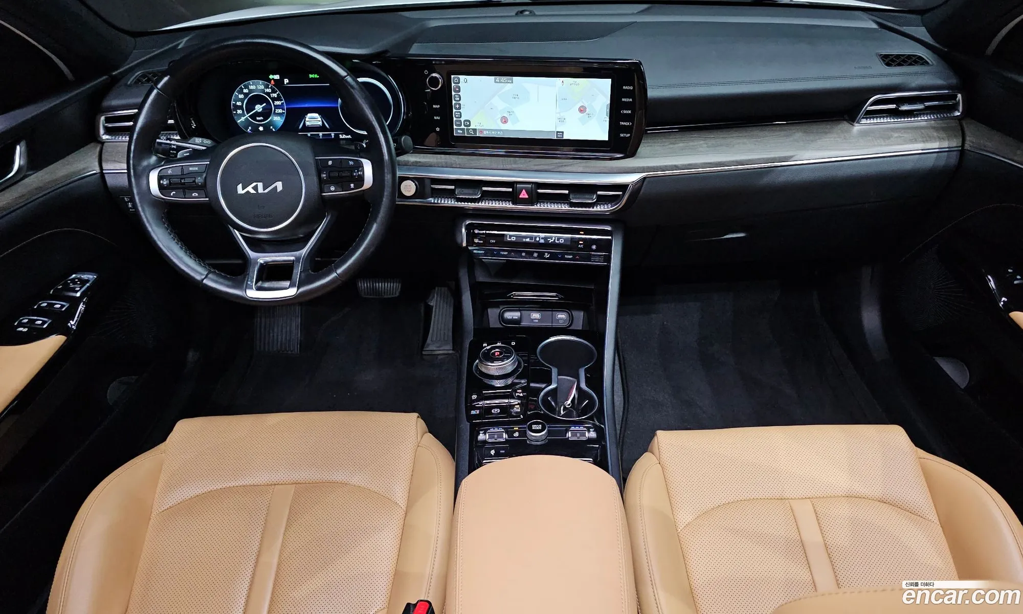 Kia K5 2023 — 5
