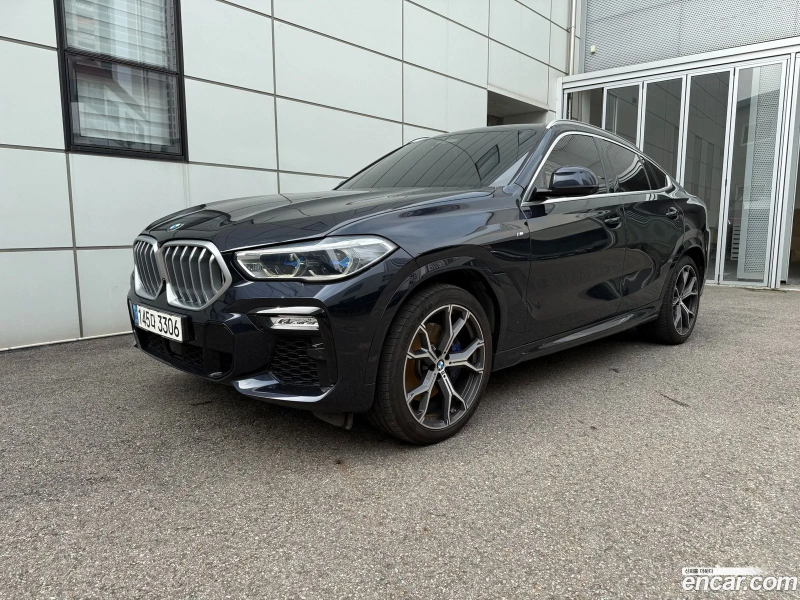 BMW X6 2021 — 18