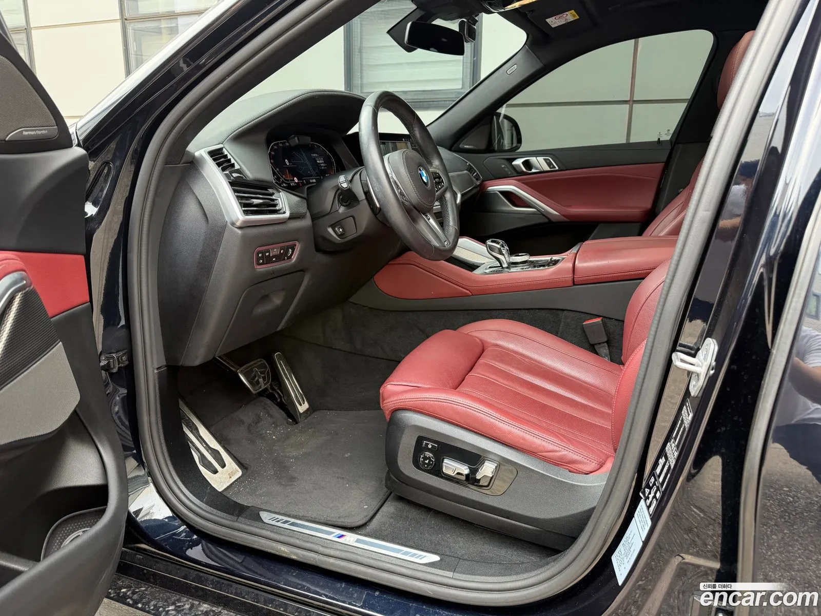BMW X6 2021 — 11