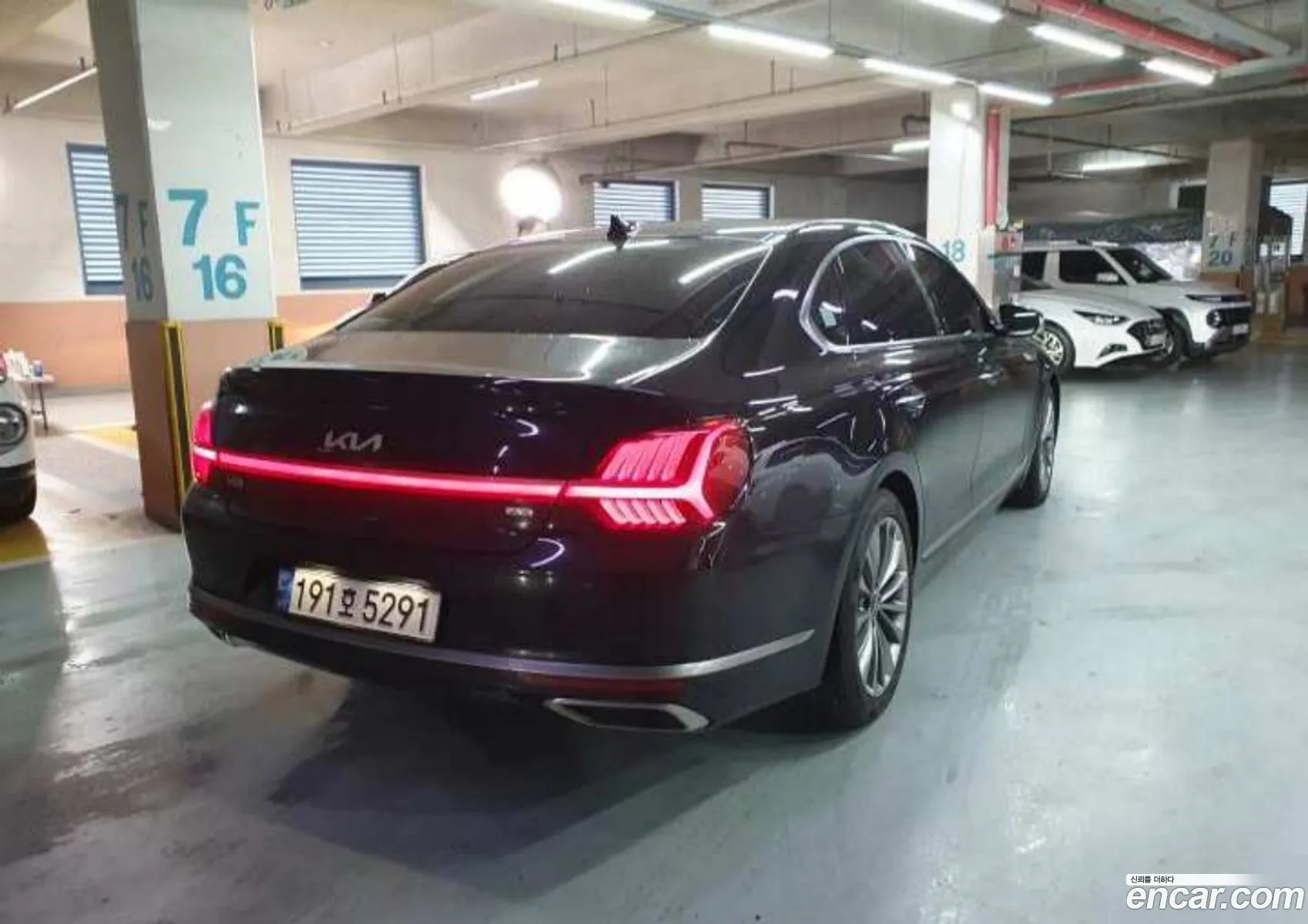 Kia K9 2022 — 10