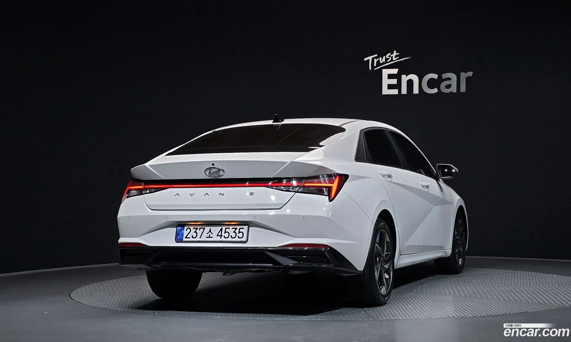 Hyundai Elantra 2022 KMHLR41EEPU383520 — 8