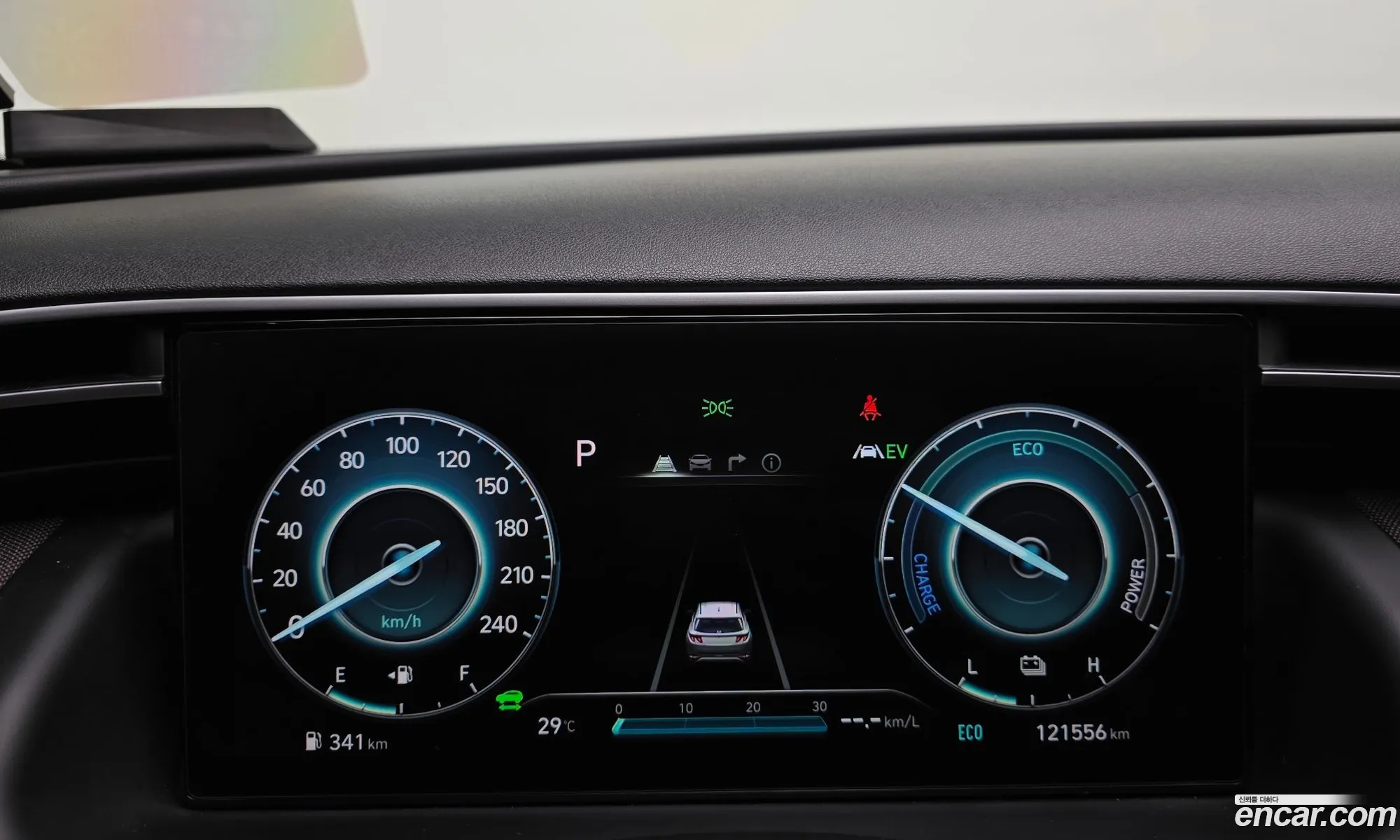Hyundai Tucson Hybrid