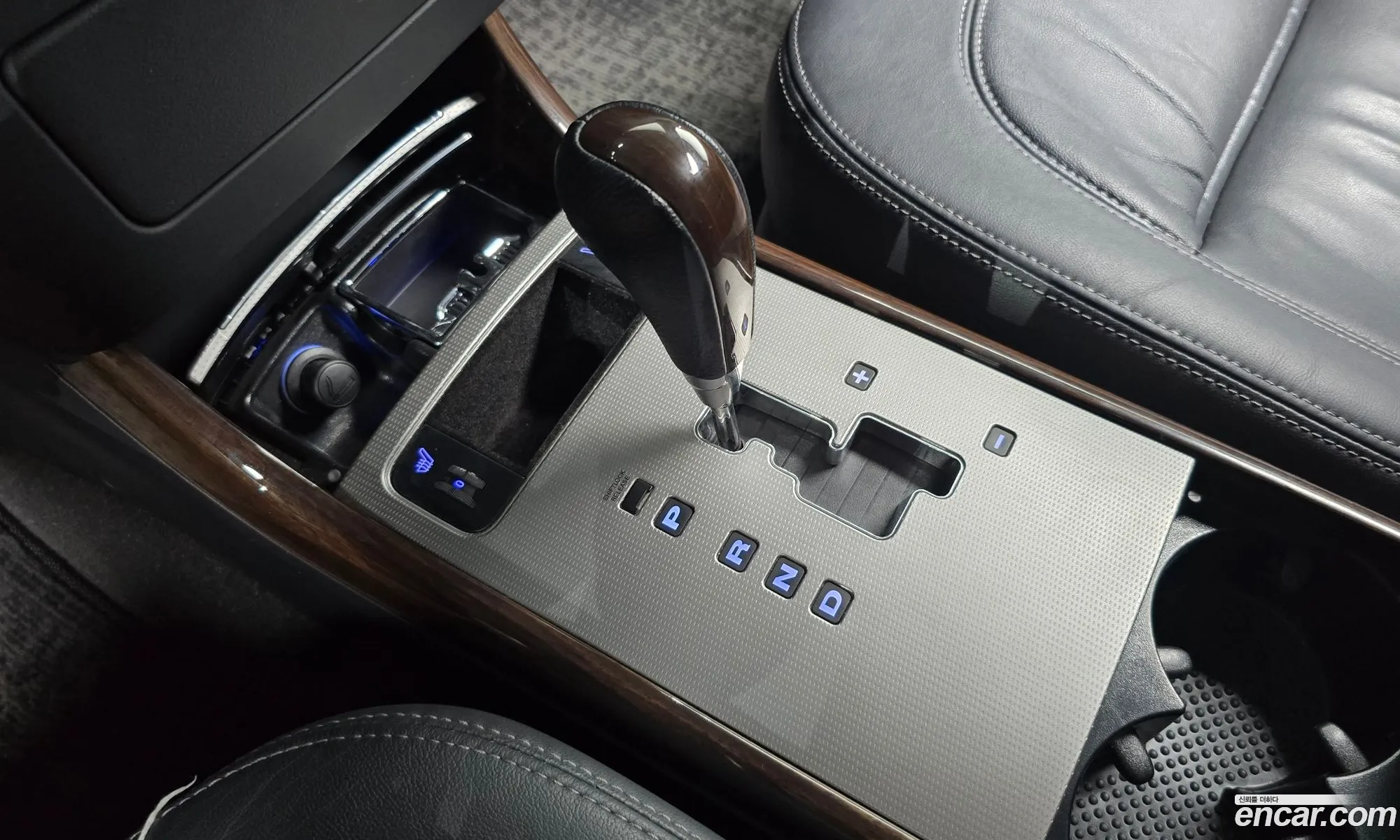 Hyundai Grandeur New Luxury 2009 — 26