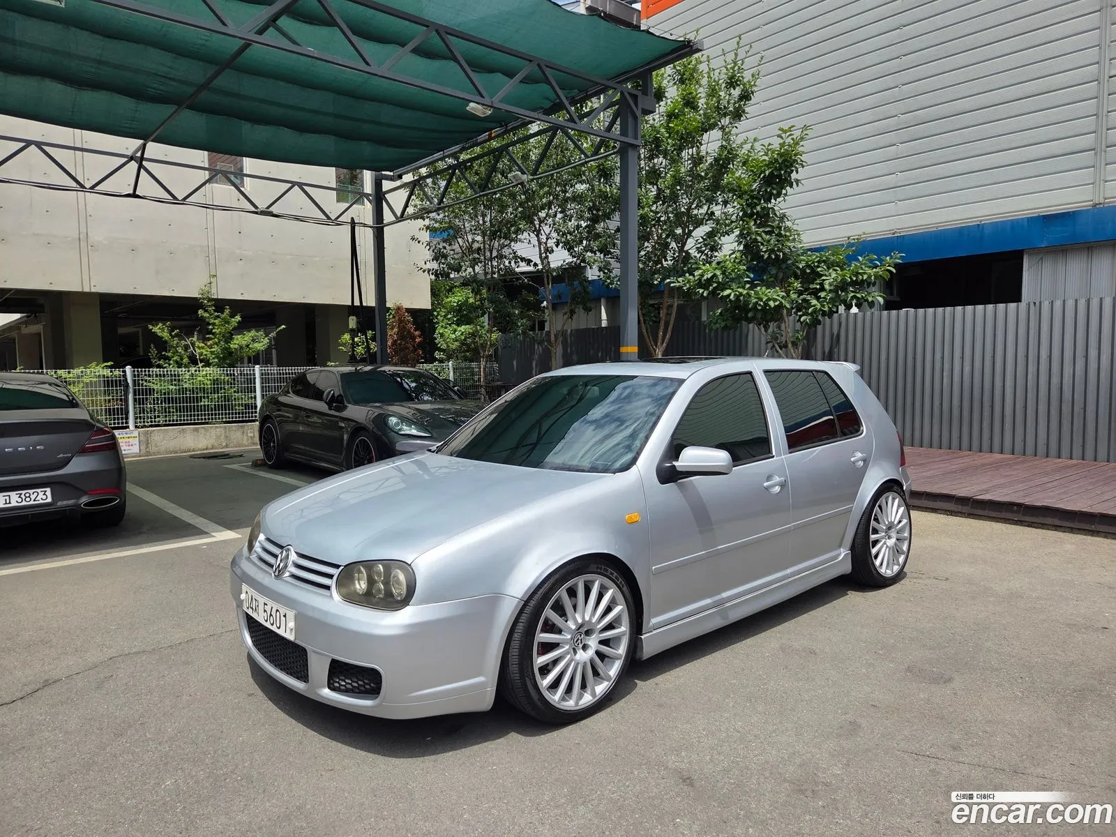 Volkswagen Golf 2003 — 19