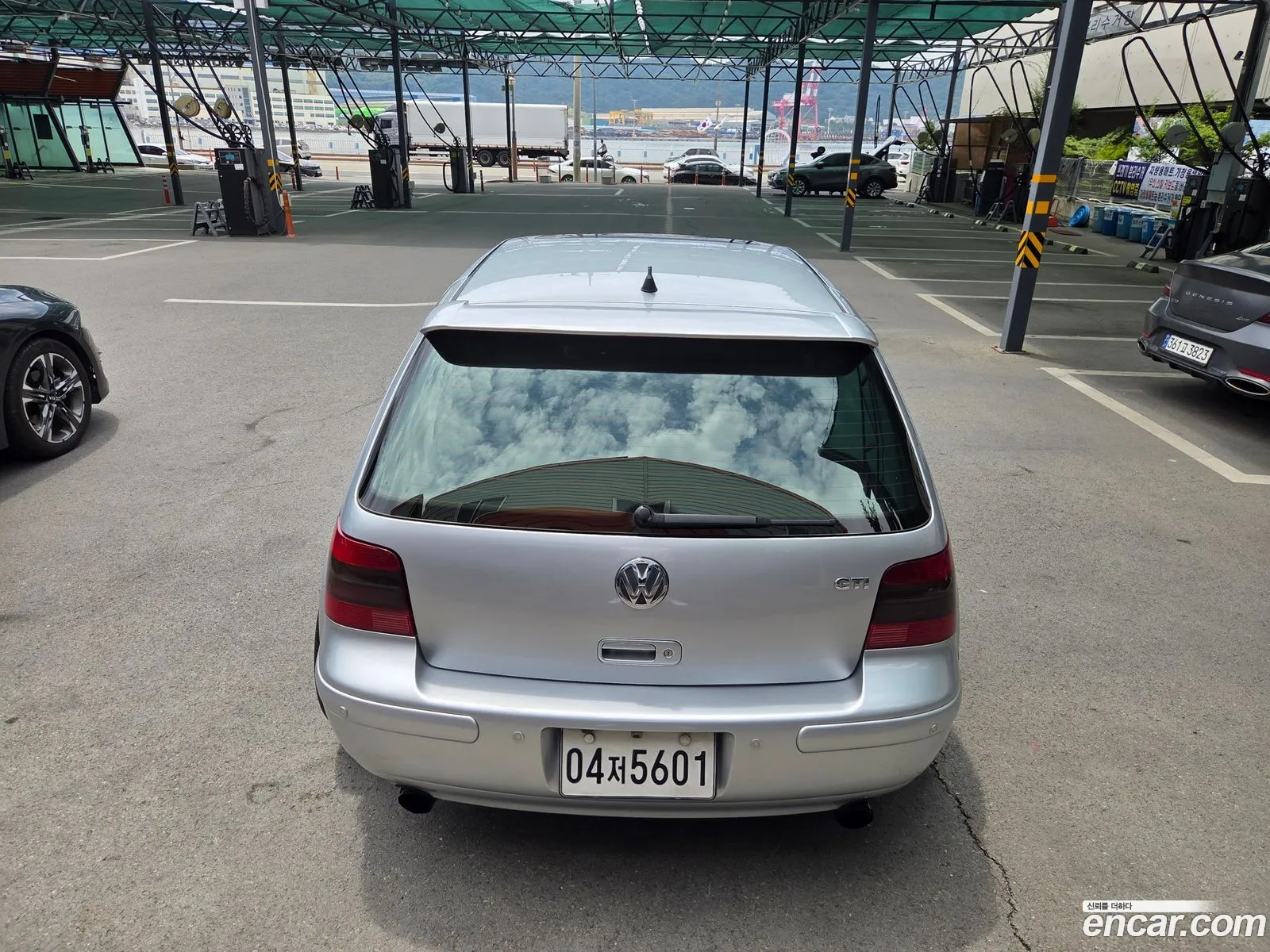 Volkswagen Golf 2003 — 16