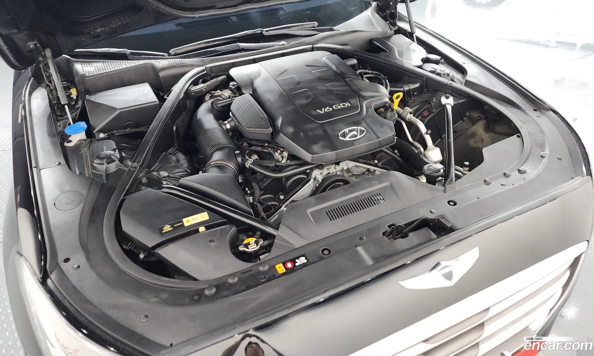 Hyundai Genesis DH