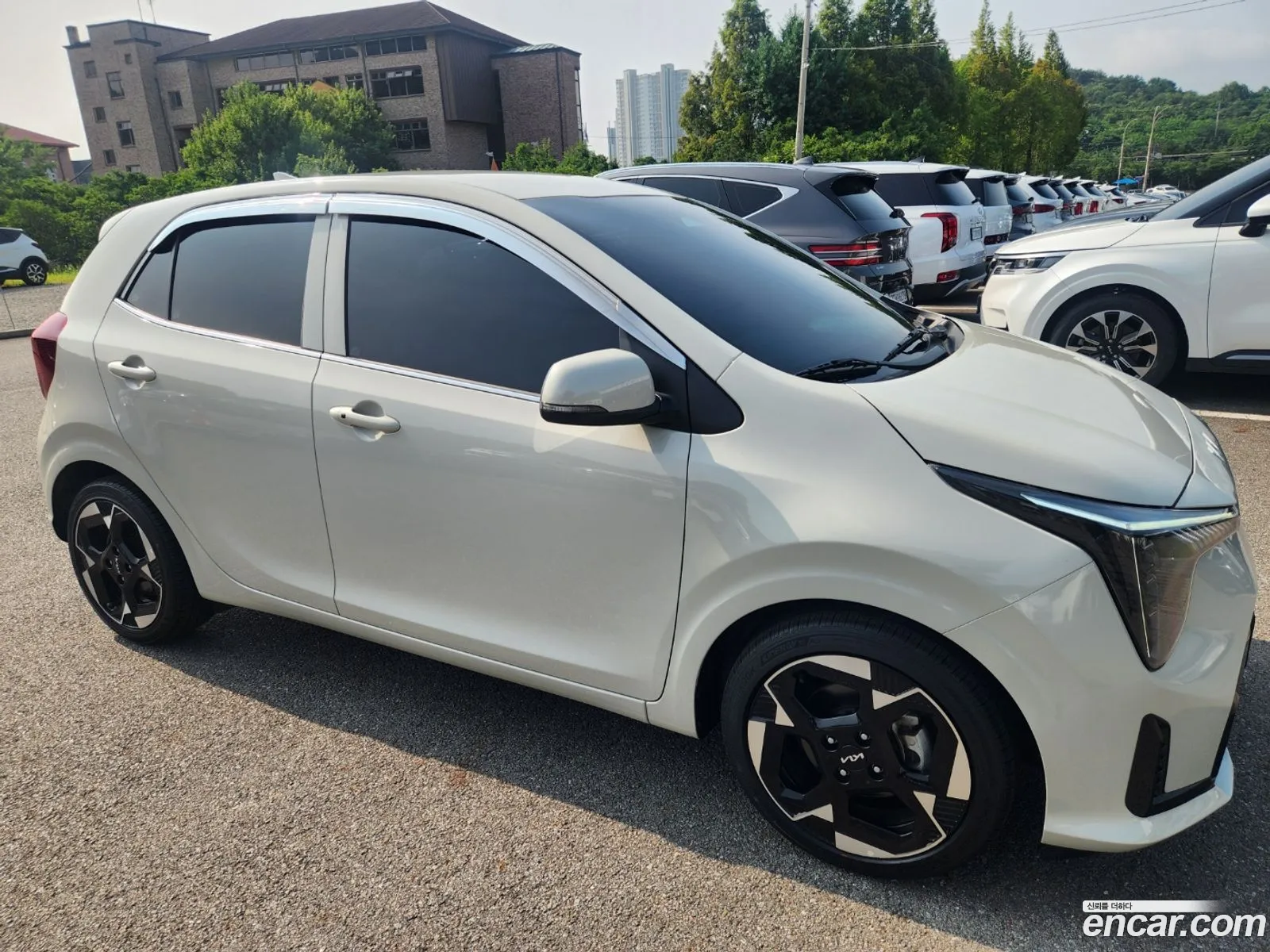 Kia Morning 2023 — 12