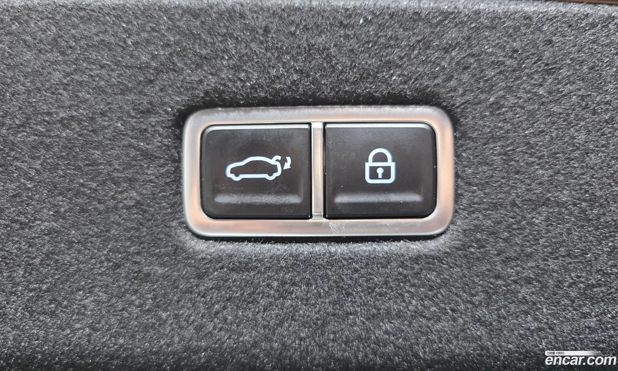 Hyundai Ioniq 6 2023 KMHM541CPPA052462 — 20