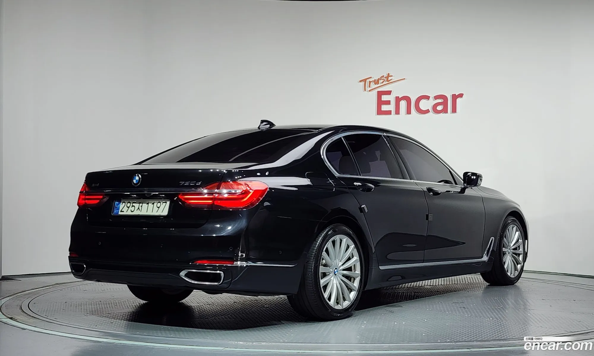 BMW 7 Series 2016 WBA7C4108GG525463 — 17