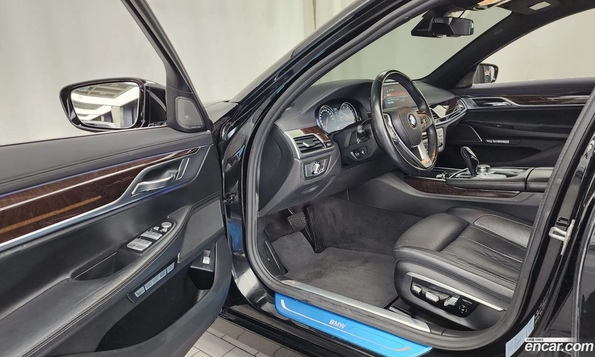 BMW 7 Series 2016 WBA7C4108GG525463 — 11