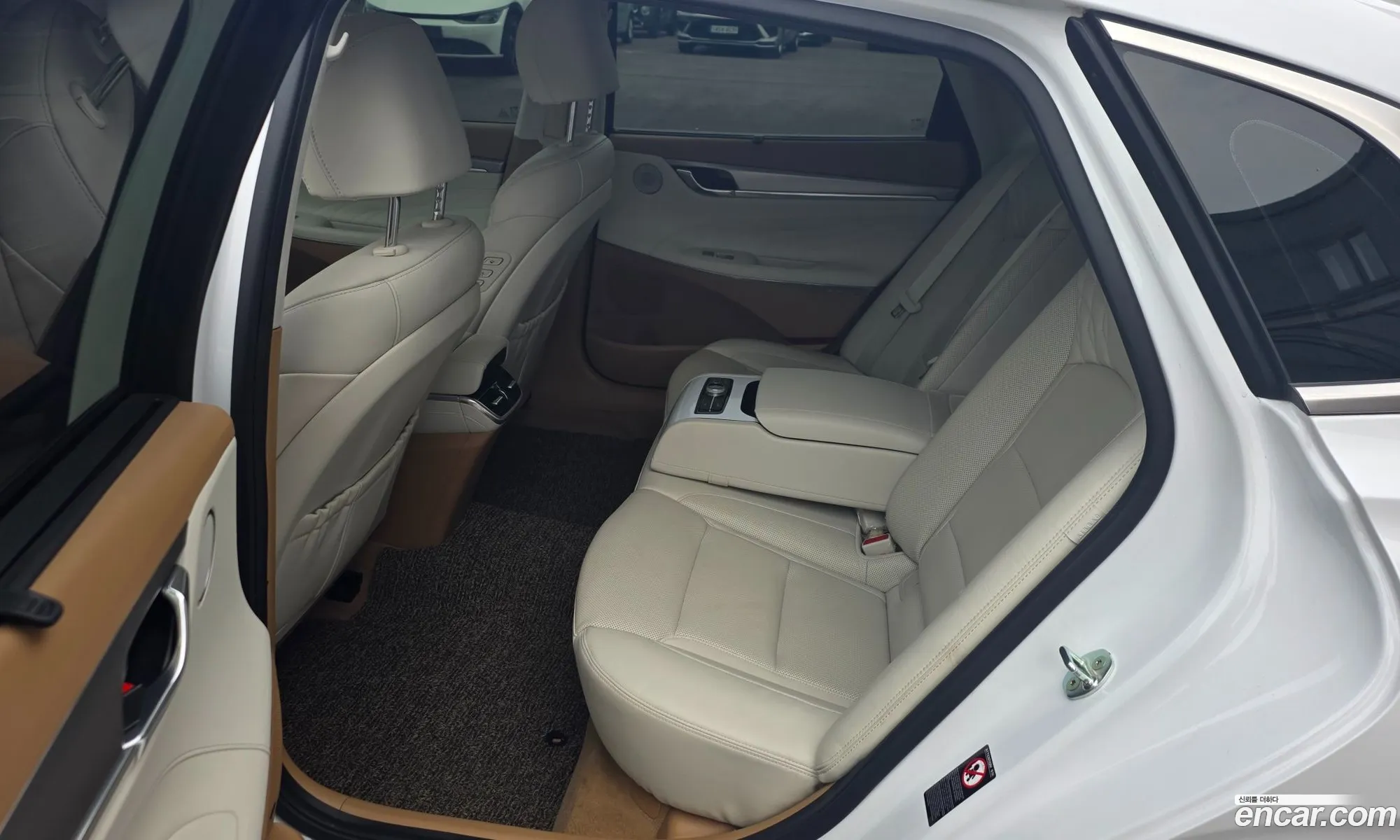Hyundai Grandeur IG 2022 — 14
