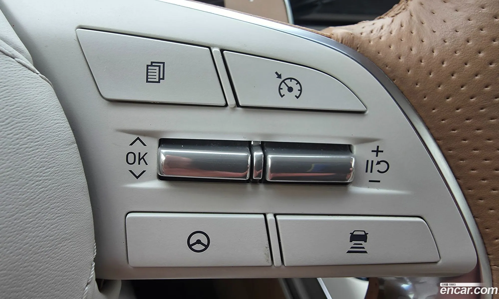Hyundai Grandeur IG 2022 — 17