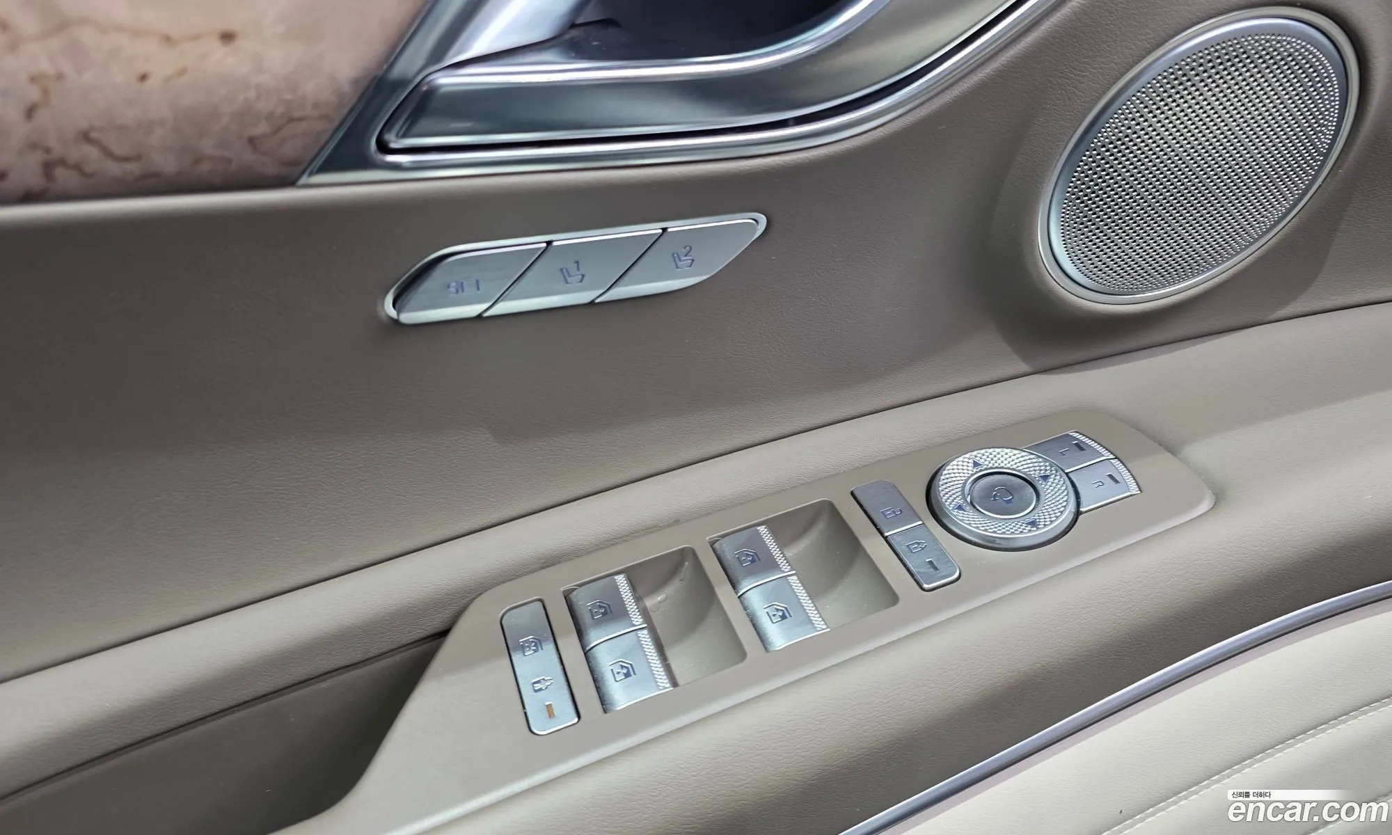 Genesis GV80 2020 KMTHA81BBLU028151 — 21