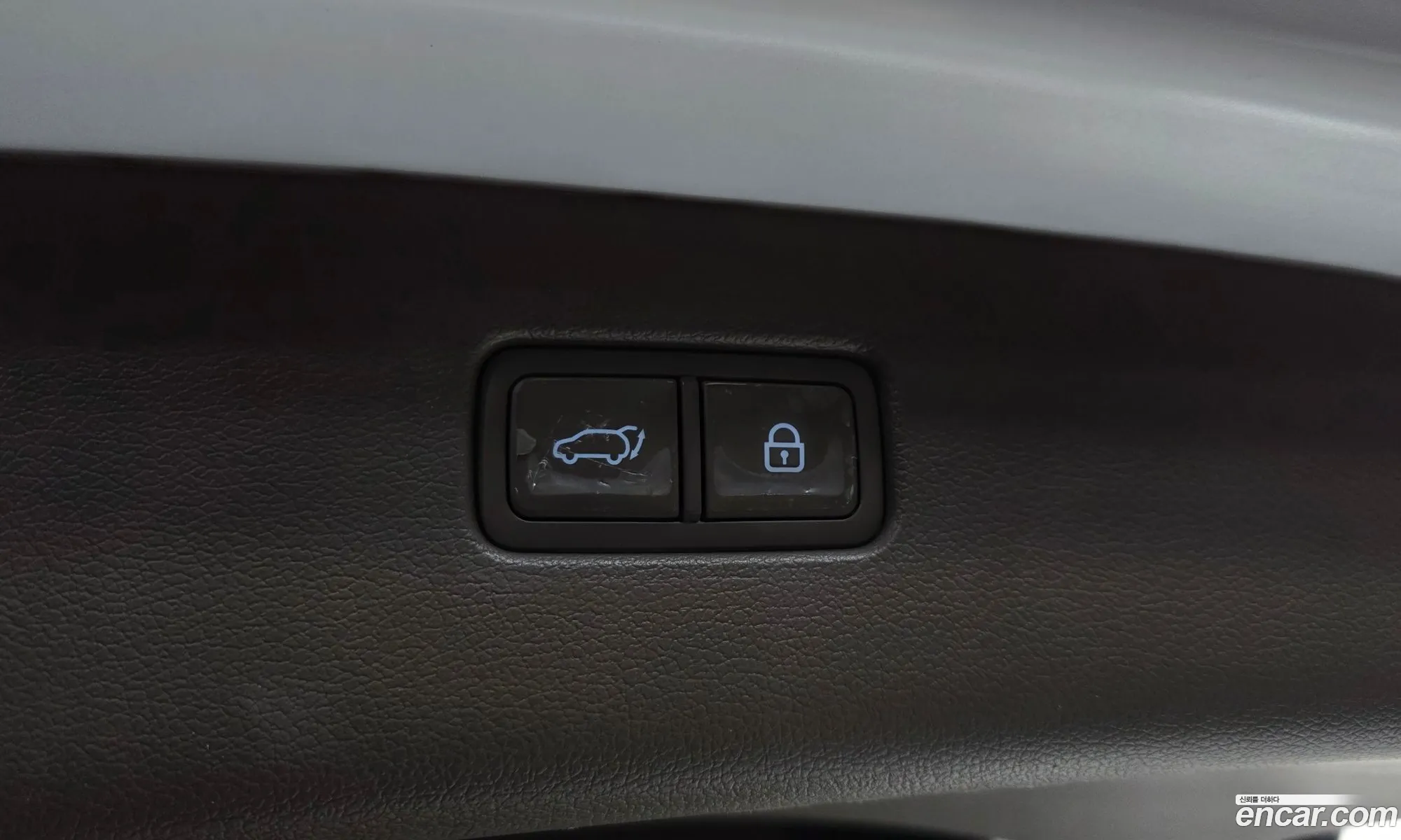 Genesis GV80 2020 KMTHA81BBLU028151 — 18