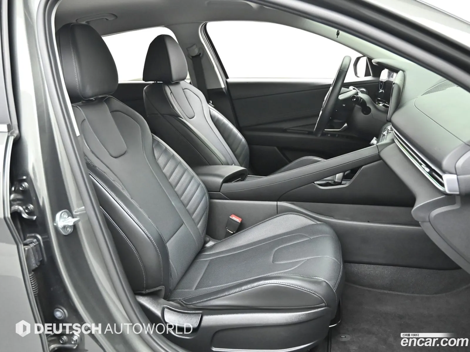 Hyundai Elantra 2021 — 3