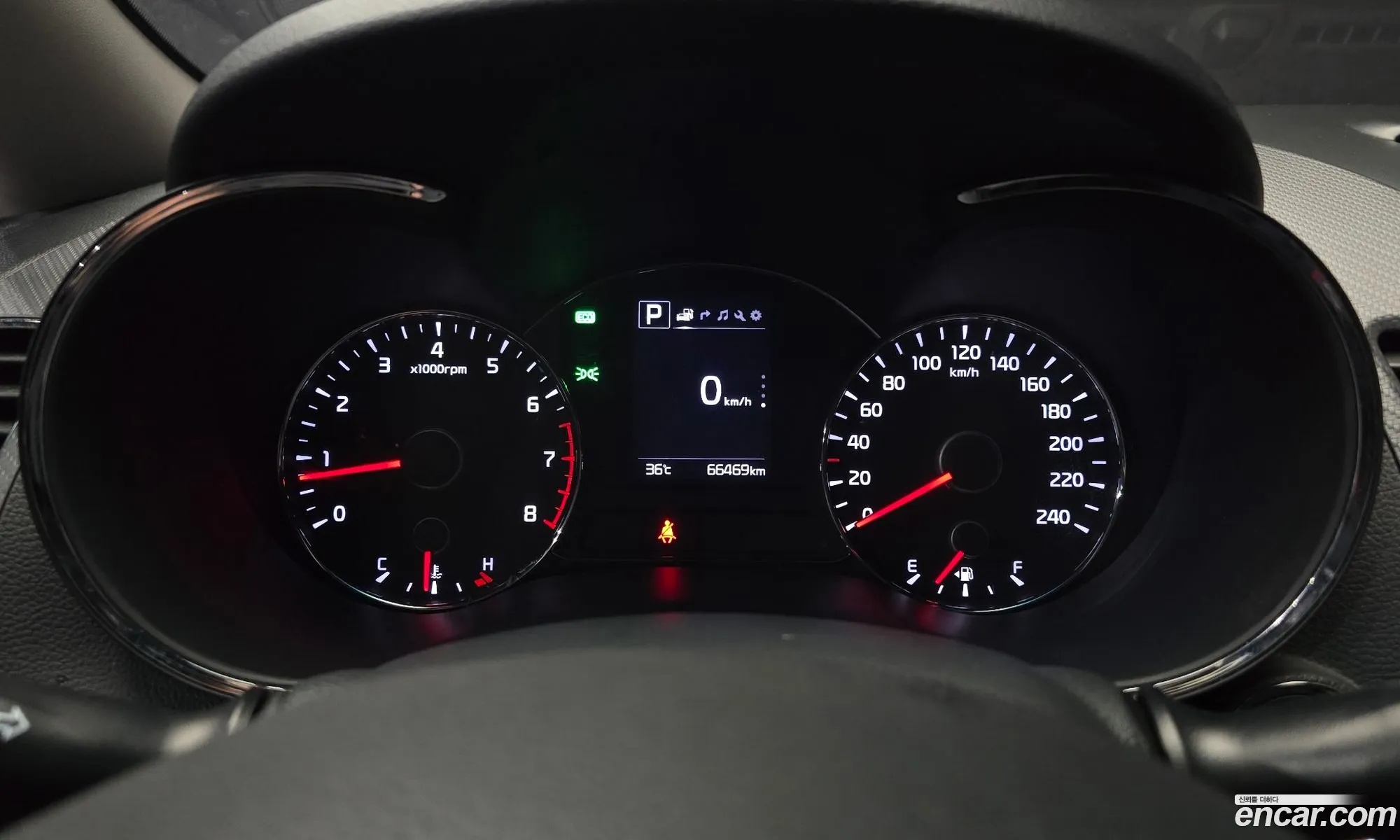 Kia K3 2017 — 10