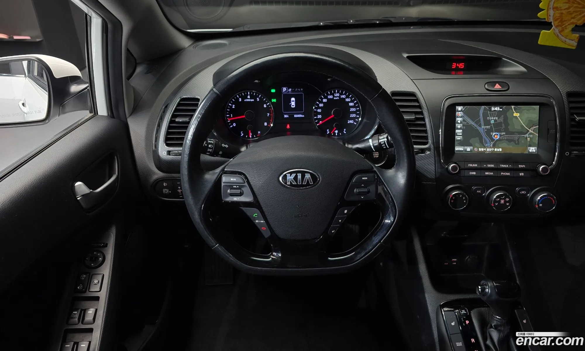Kia K3 2017 — 2