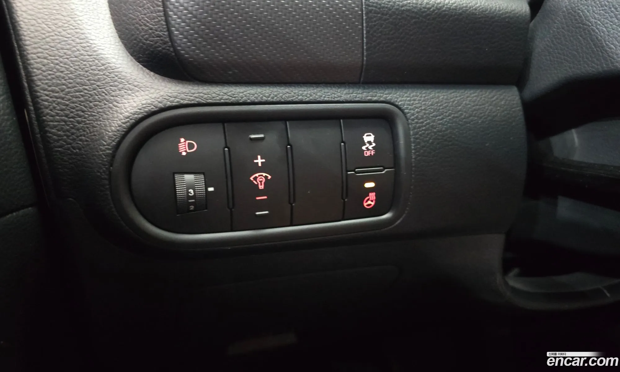 Kia K3 2017 — 3