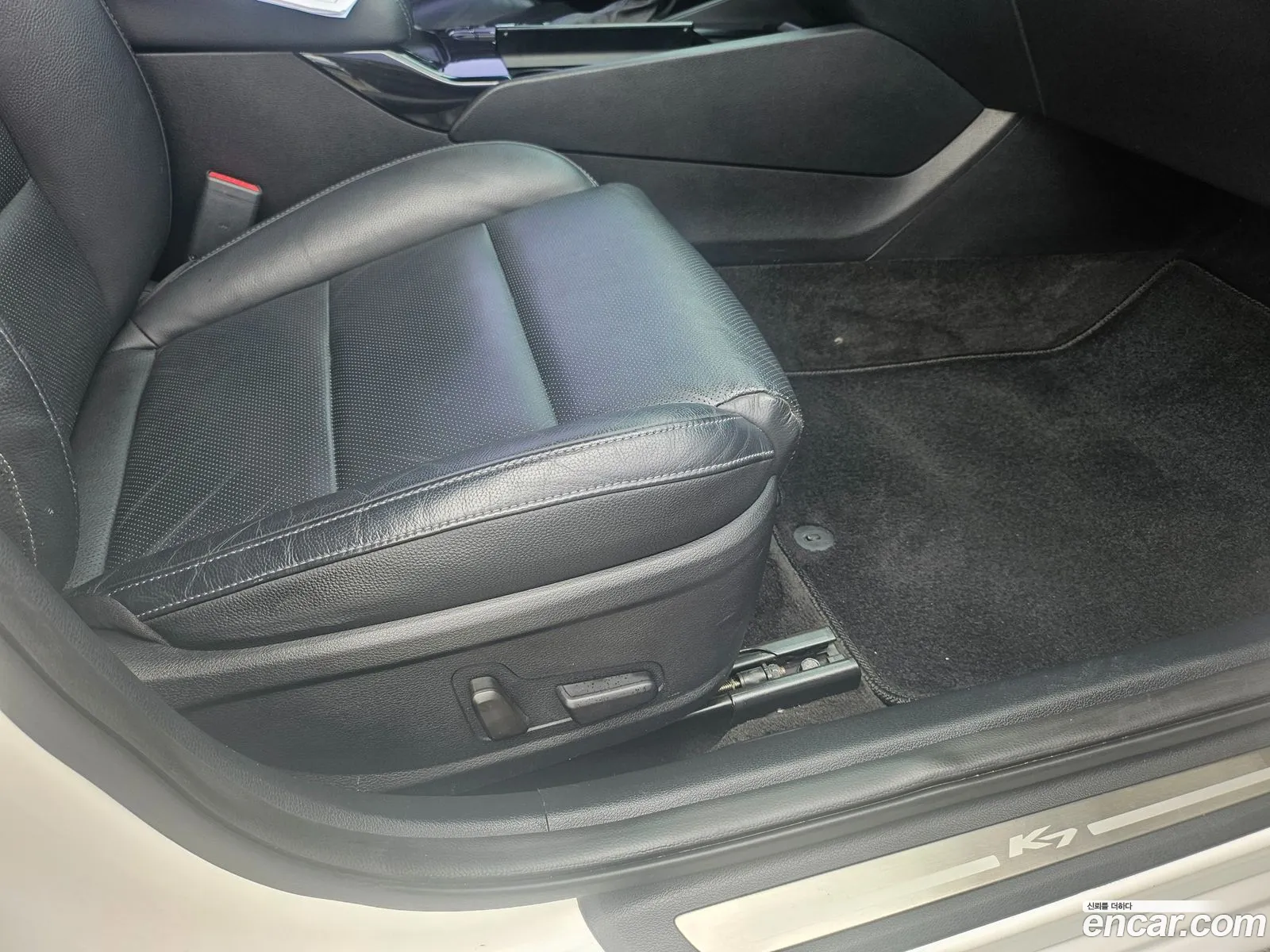 Kia K7 2017 — 13