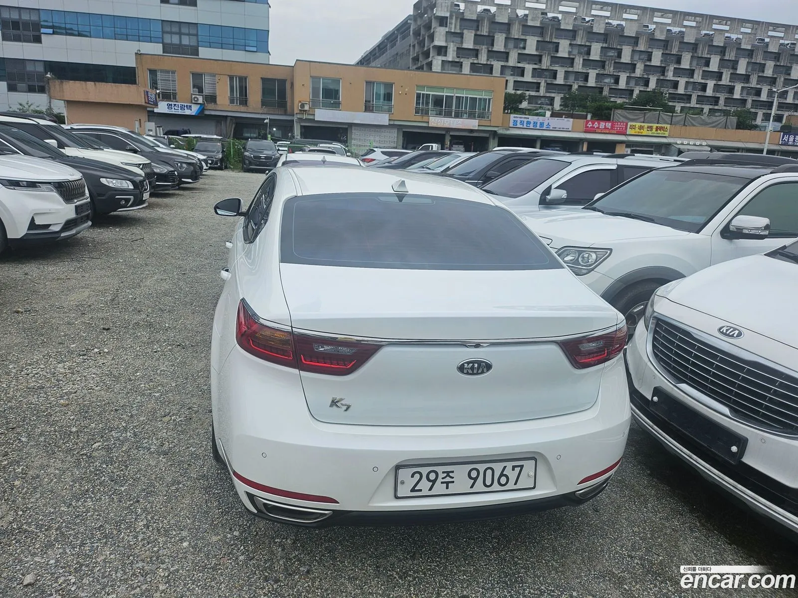 Kia K7 2017 — 9