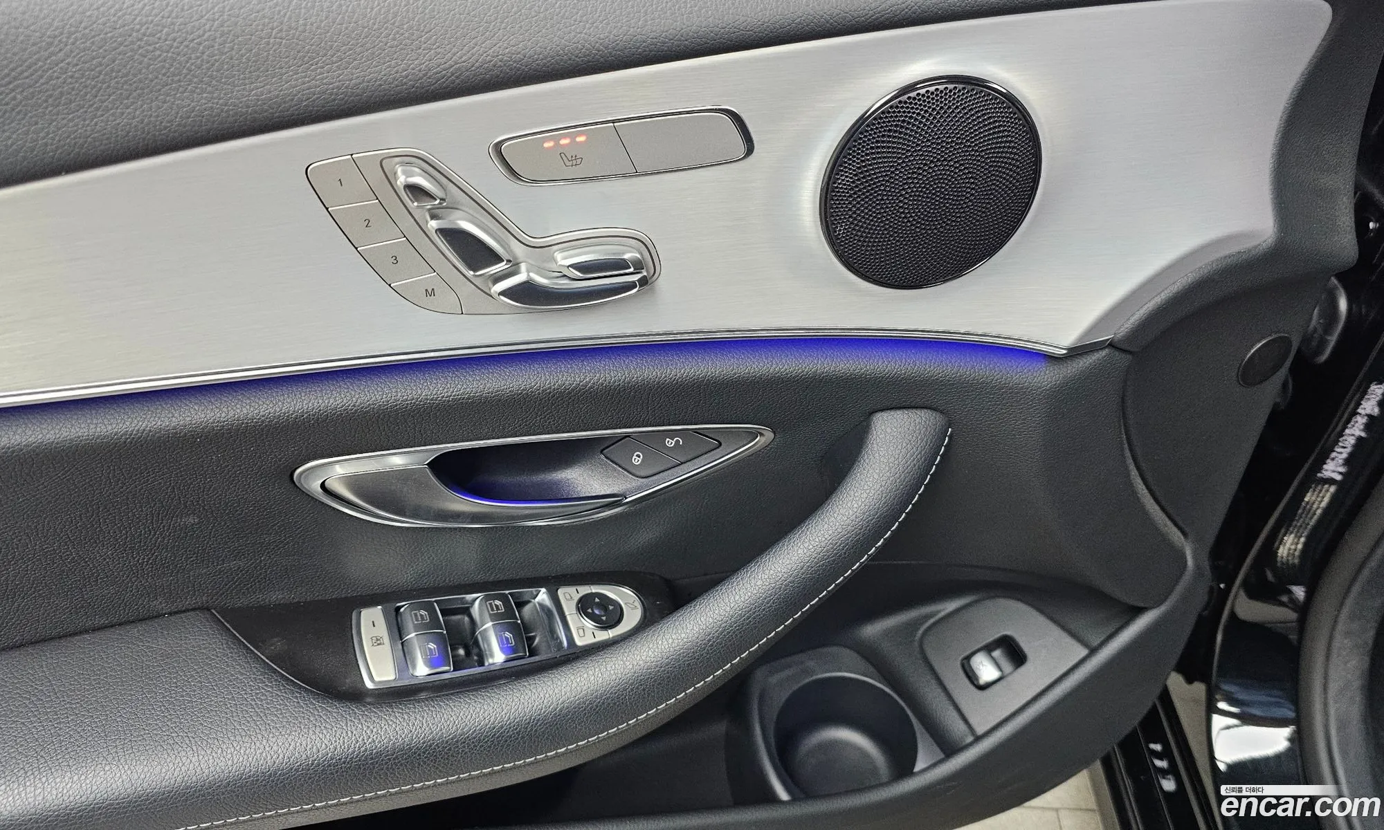 Mercedes-Benz E-Class W213 2021 — 23