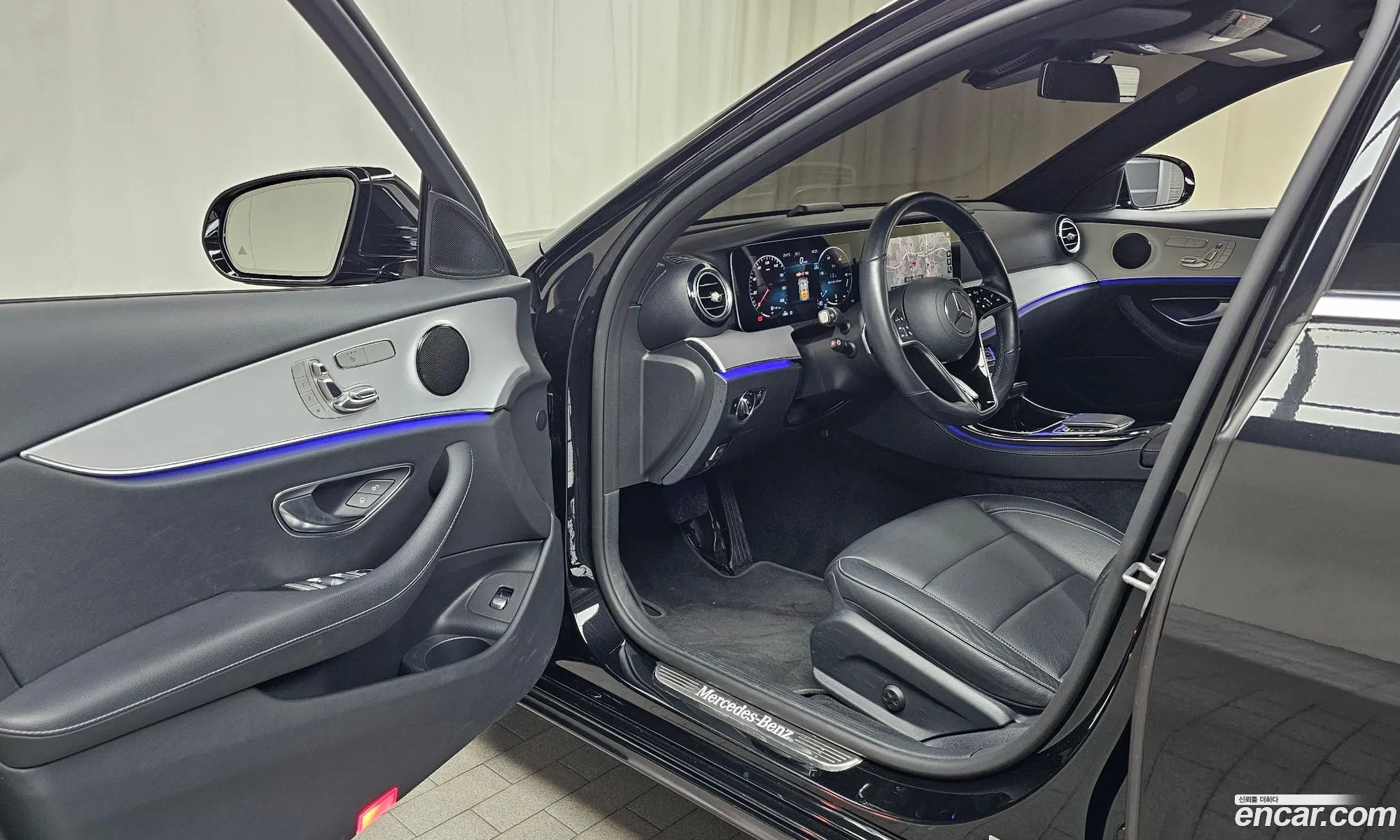Mercedes-Benz E-Class W213 2021 — 28