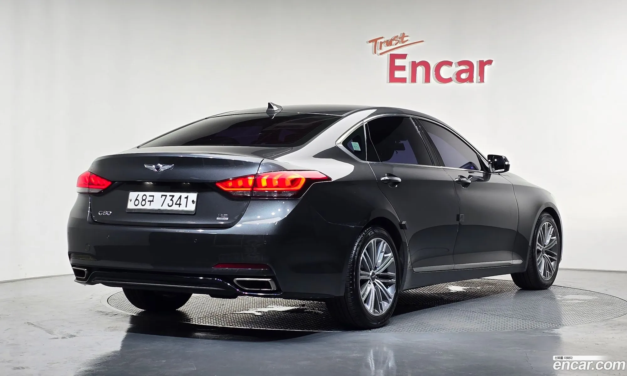 Genesis G80 2017 KMHGL41DDJU259845 — 12