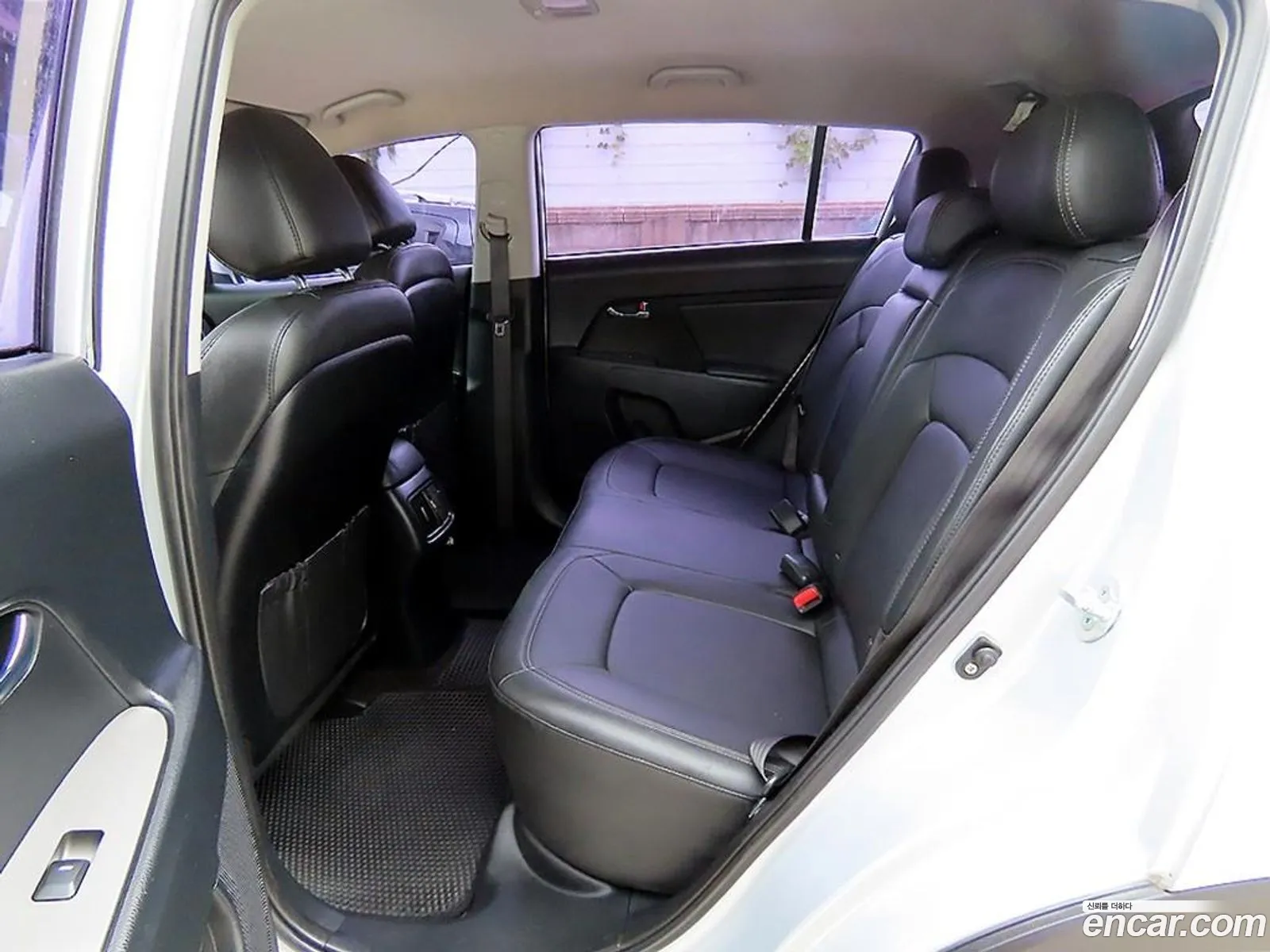 Kia Sportage R 2014 — 18