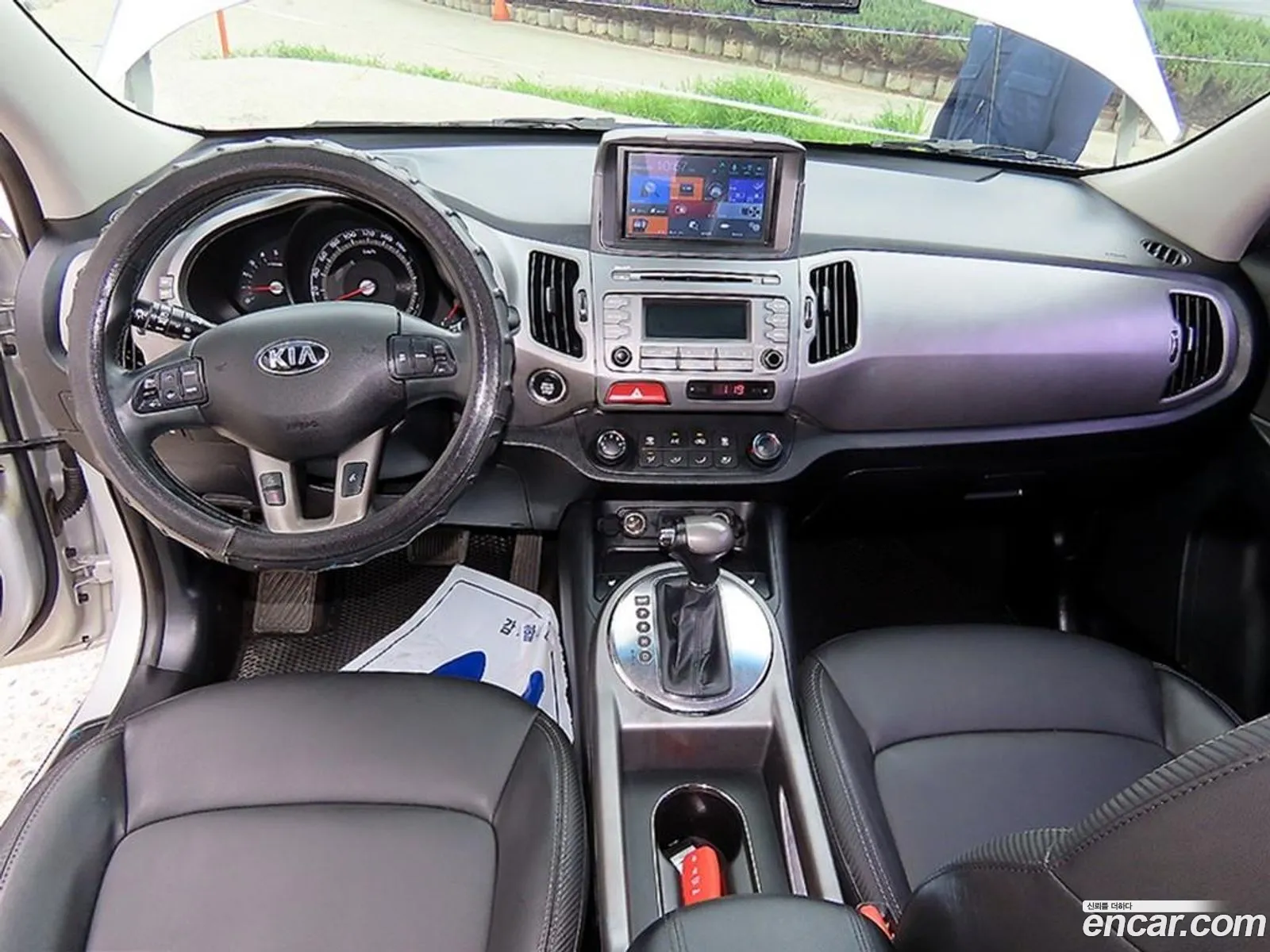 Kia Sportage R 2014 — 10