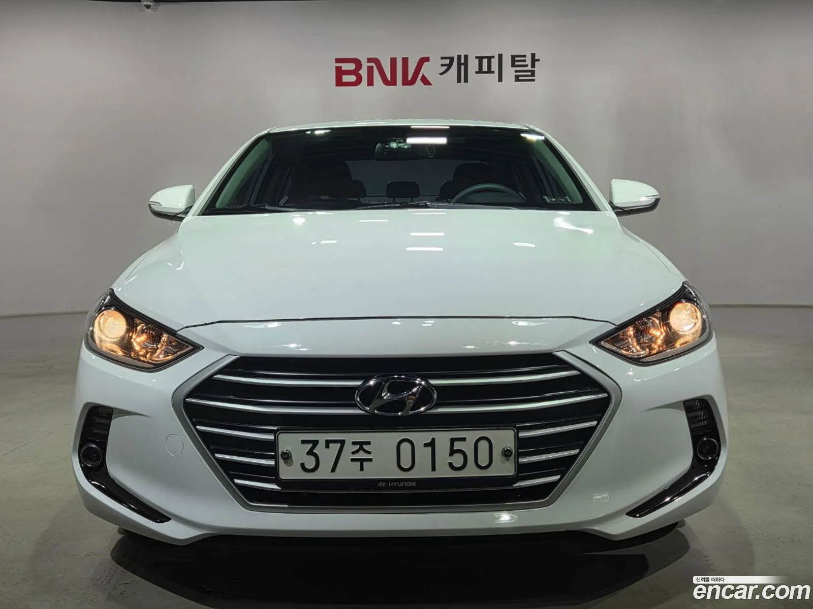 Hyundai Elantra AD 2016 — 9
