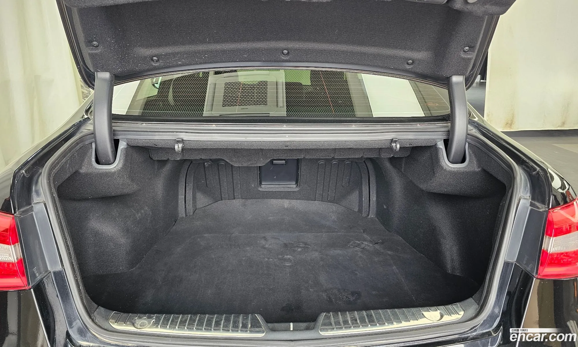 Kia K7 2014 KNALM415BFA180454 — 14