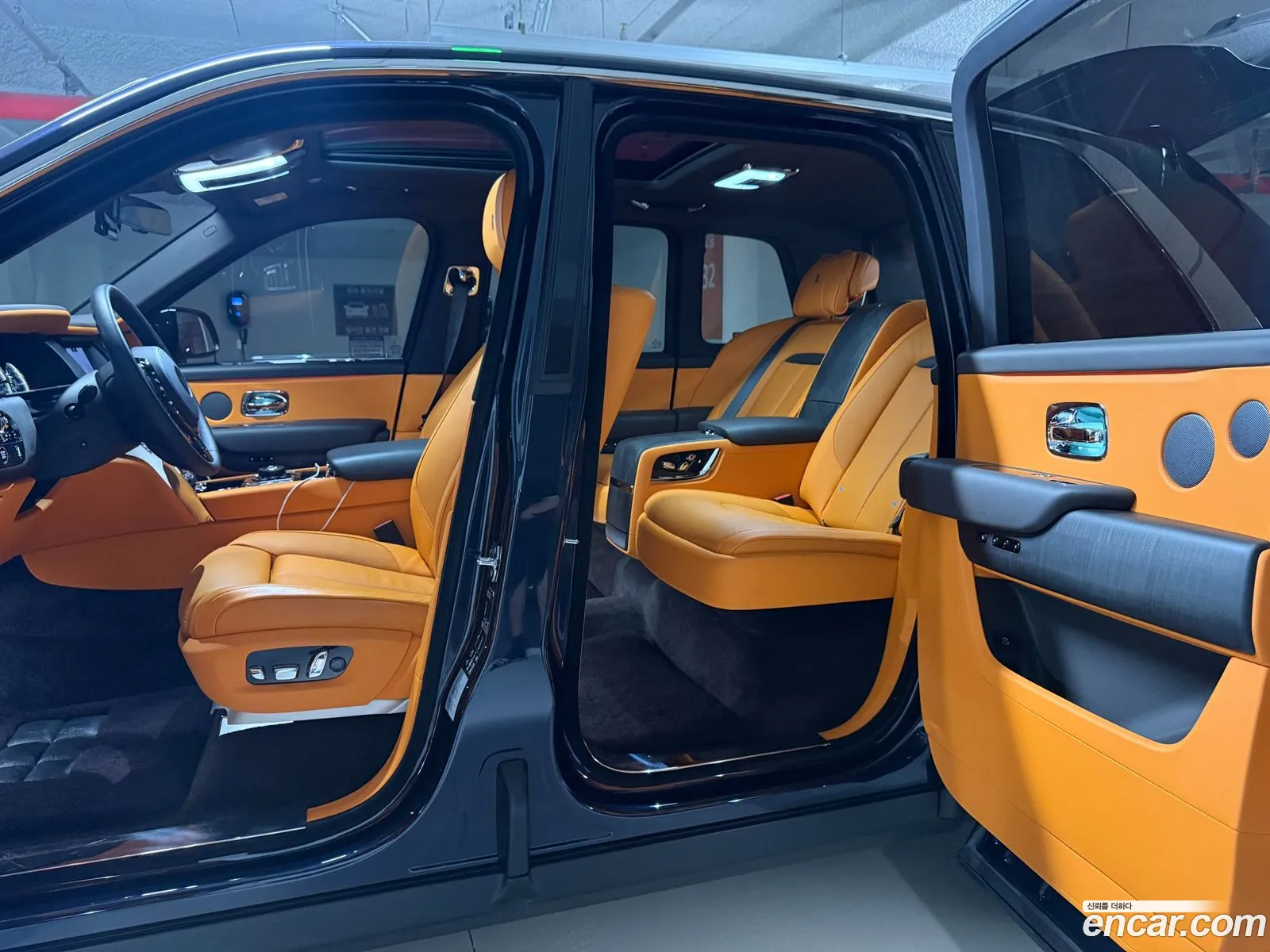 Rolls-Royce Cullinan 2022 — 13