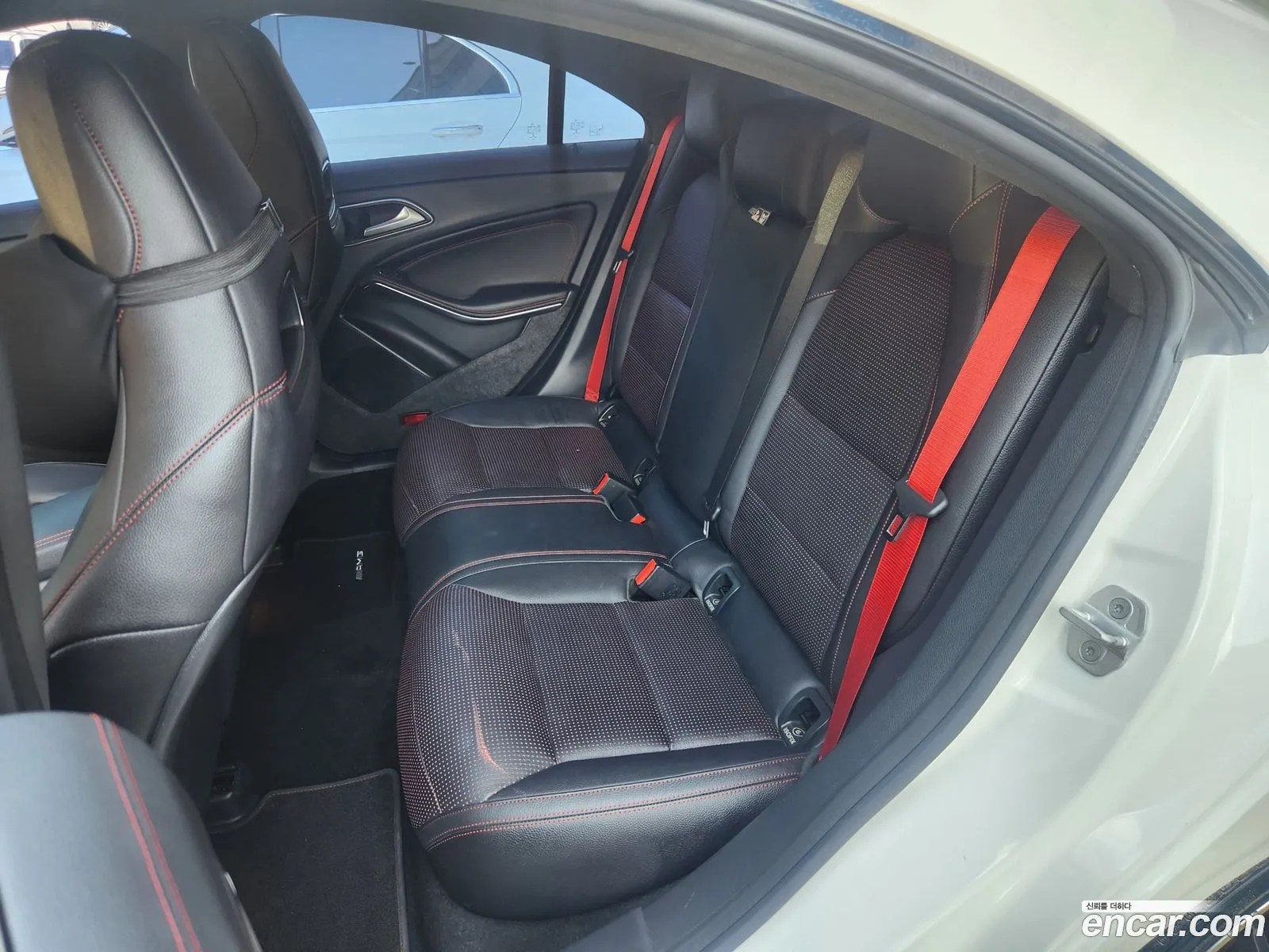 Mercedes-Benz CLA-Class C117 2017 — 10