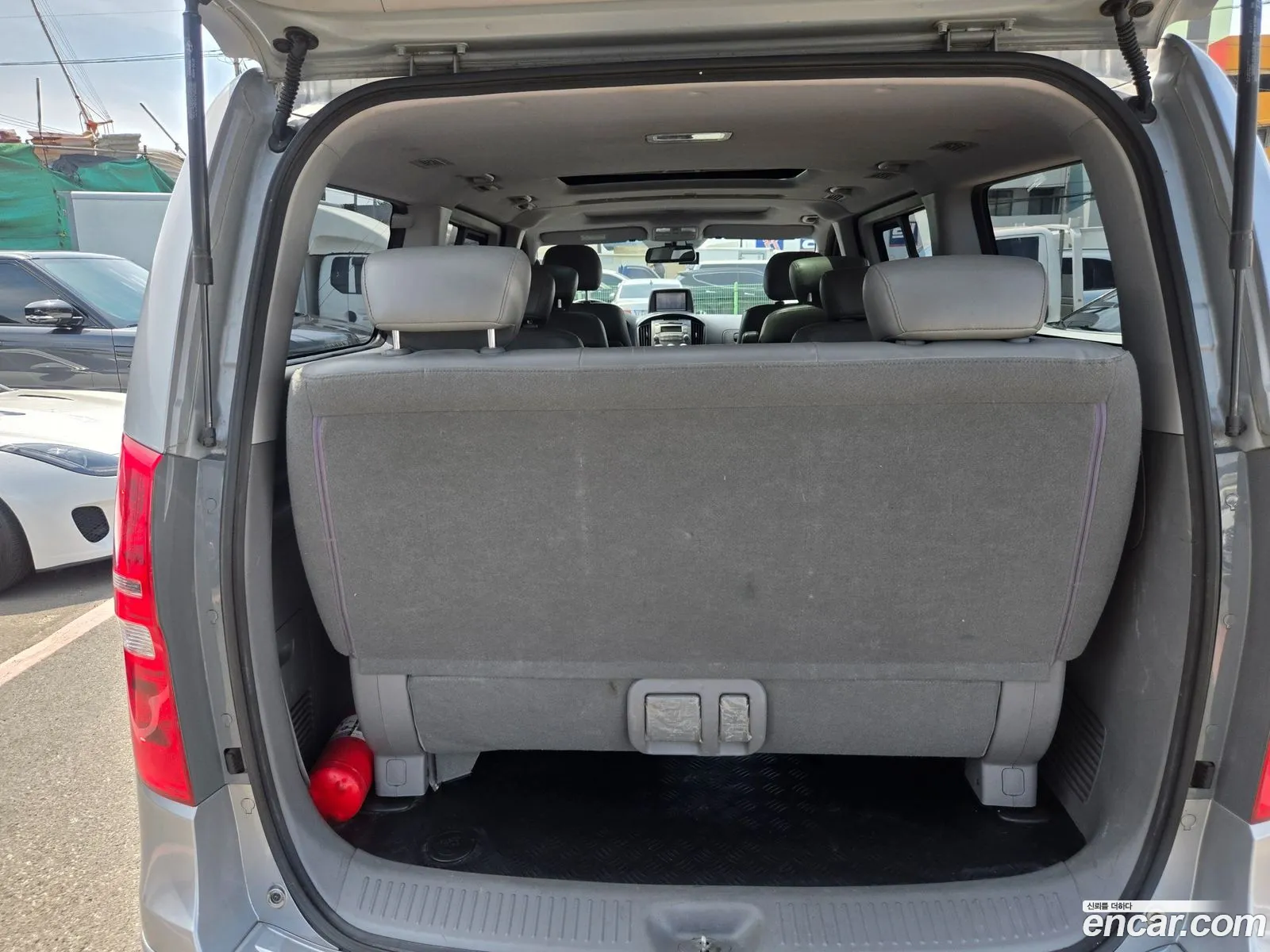 Hyundai Grand Starex 2012 — 6