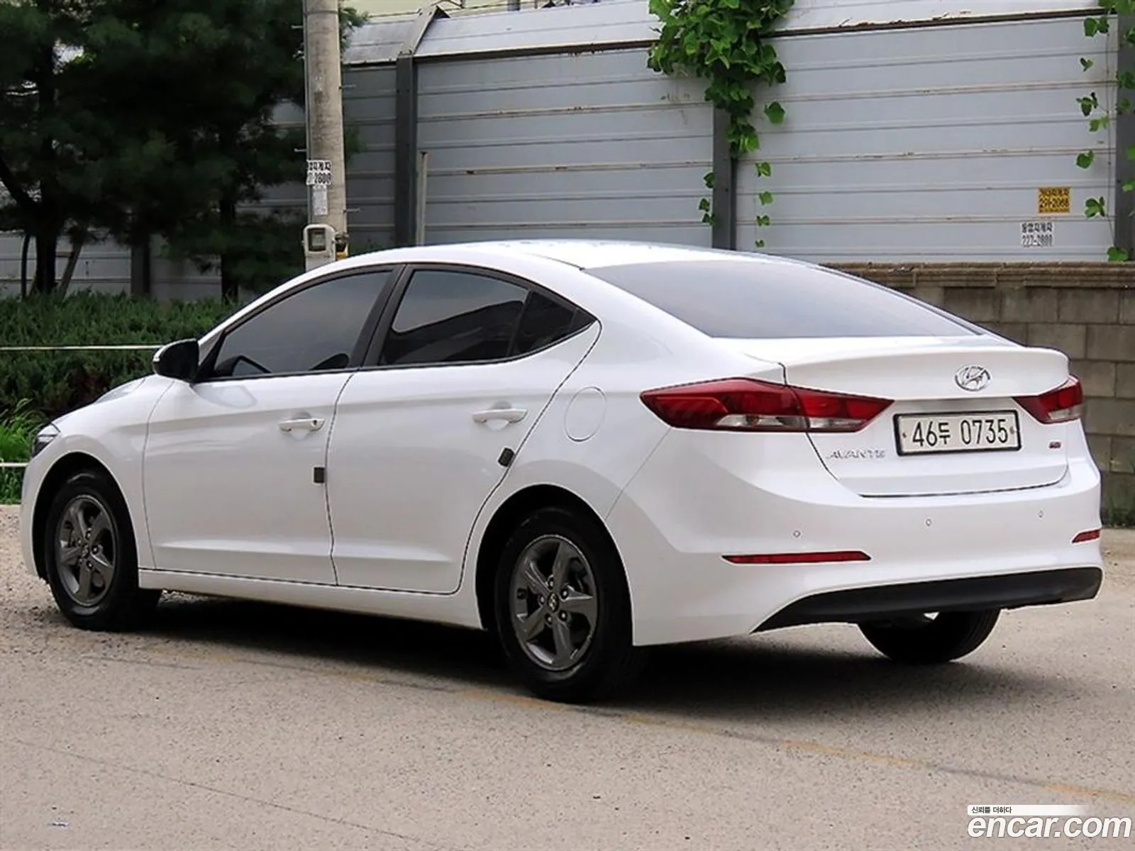 Hyundai Elantra AD 2016 — 11
