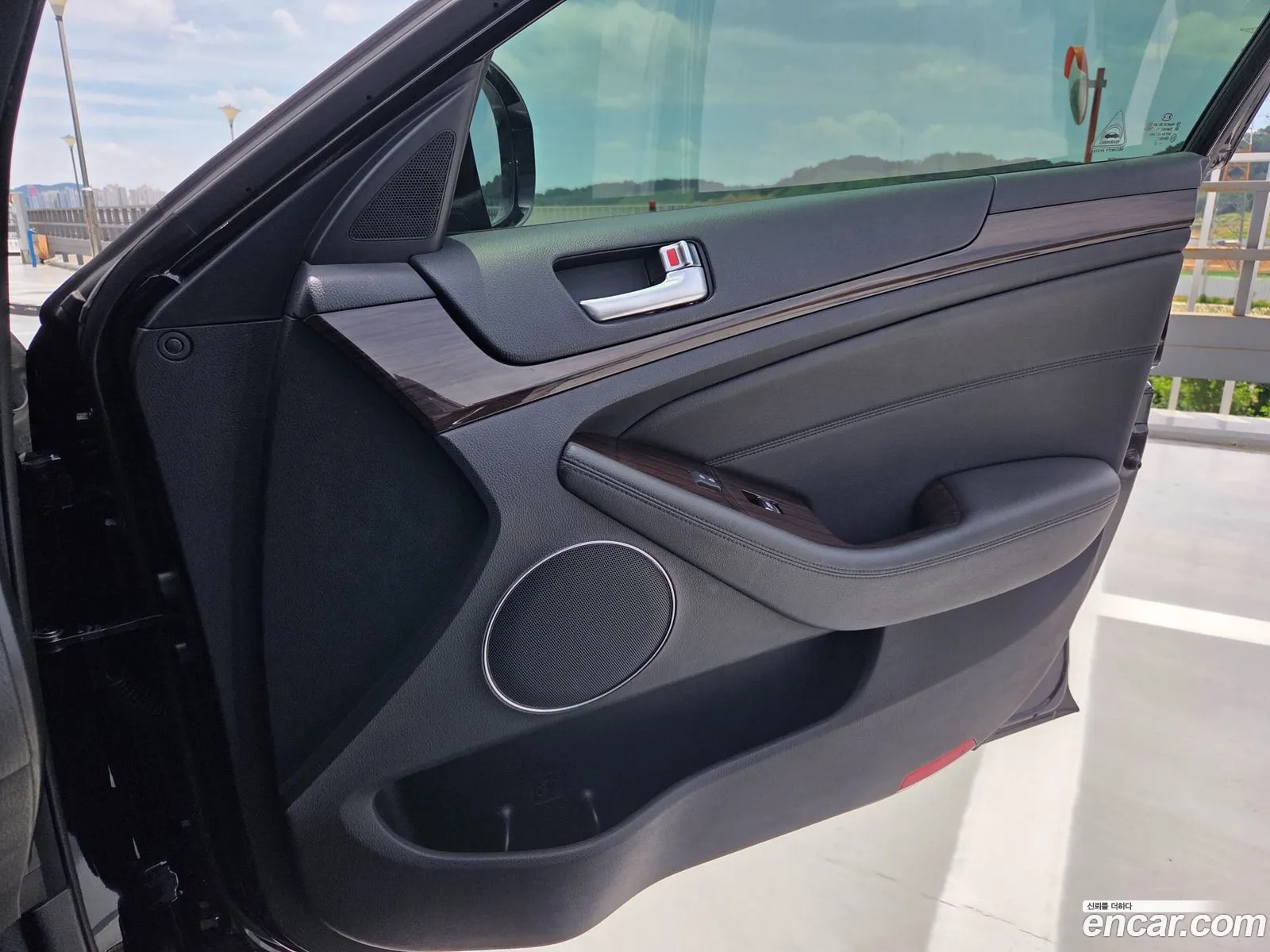 Kia K7 2015 — 16