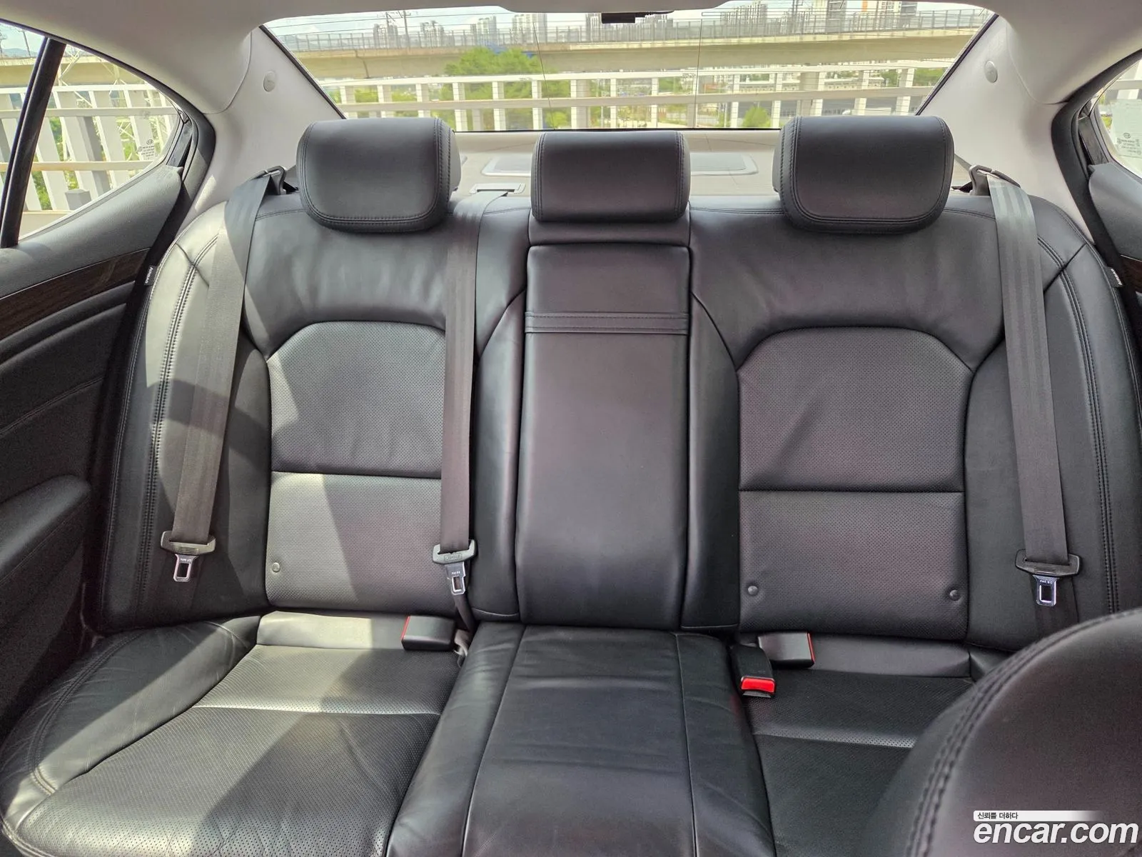 Kia K7 2015 — 11