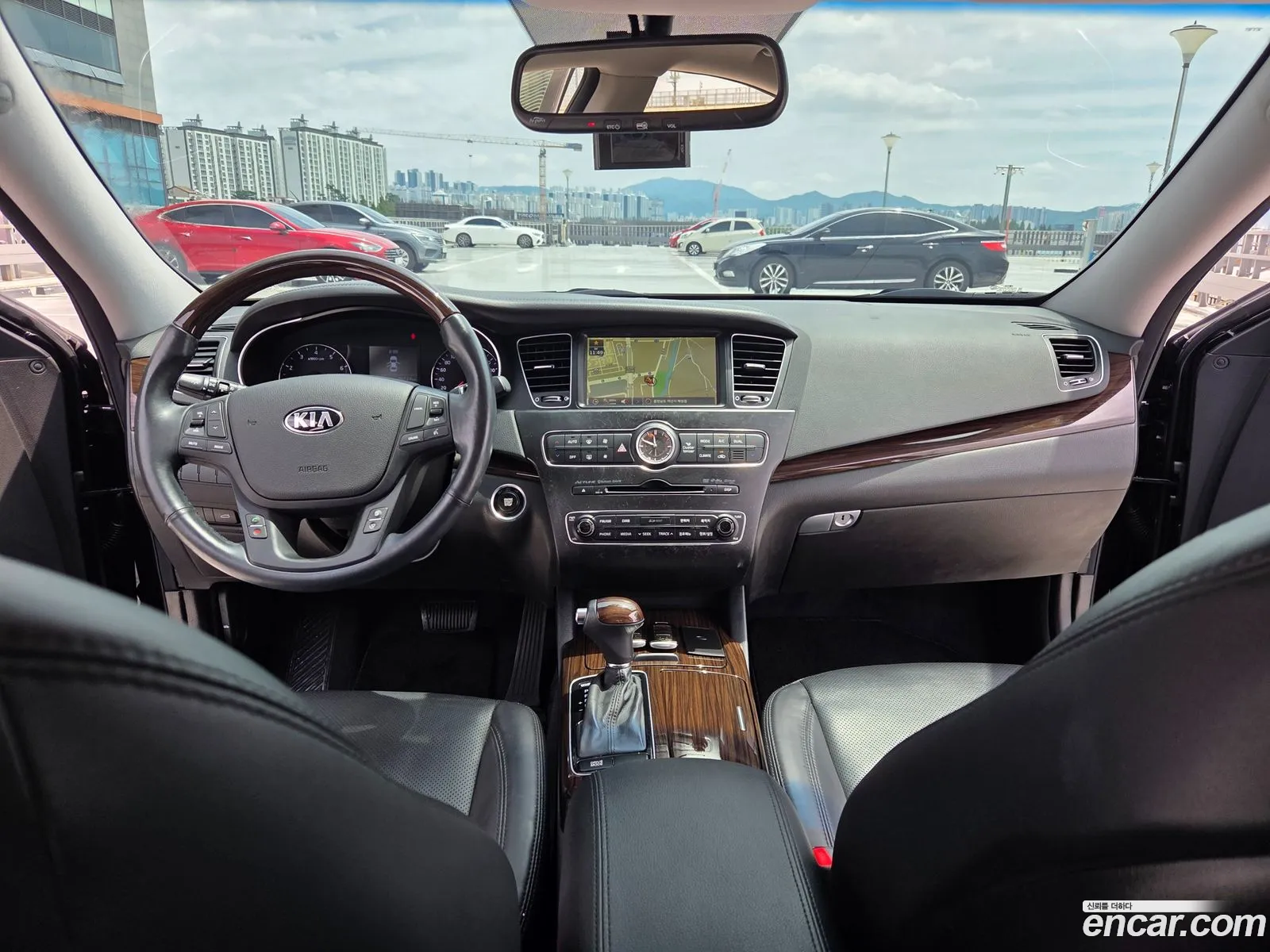 Kia K7 2015 — 12