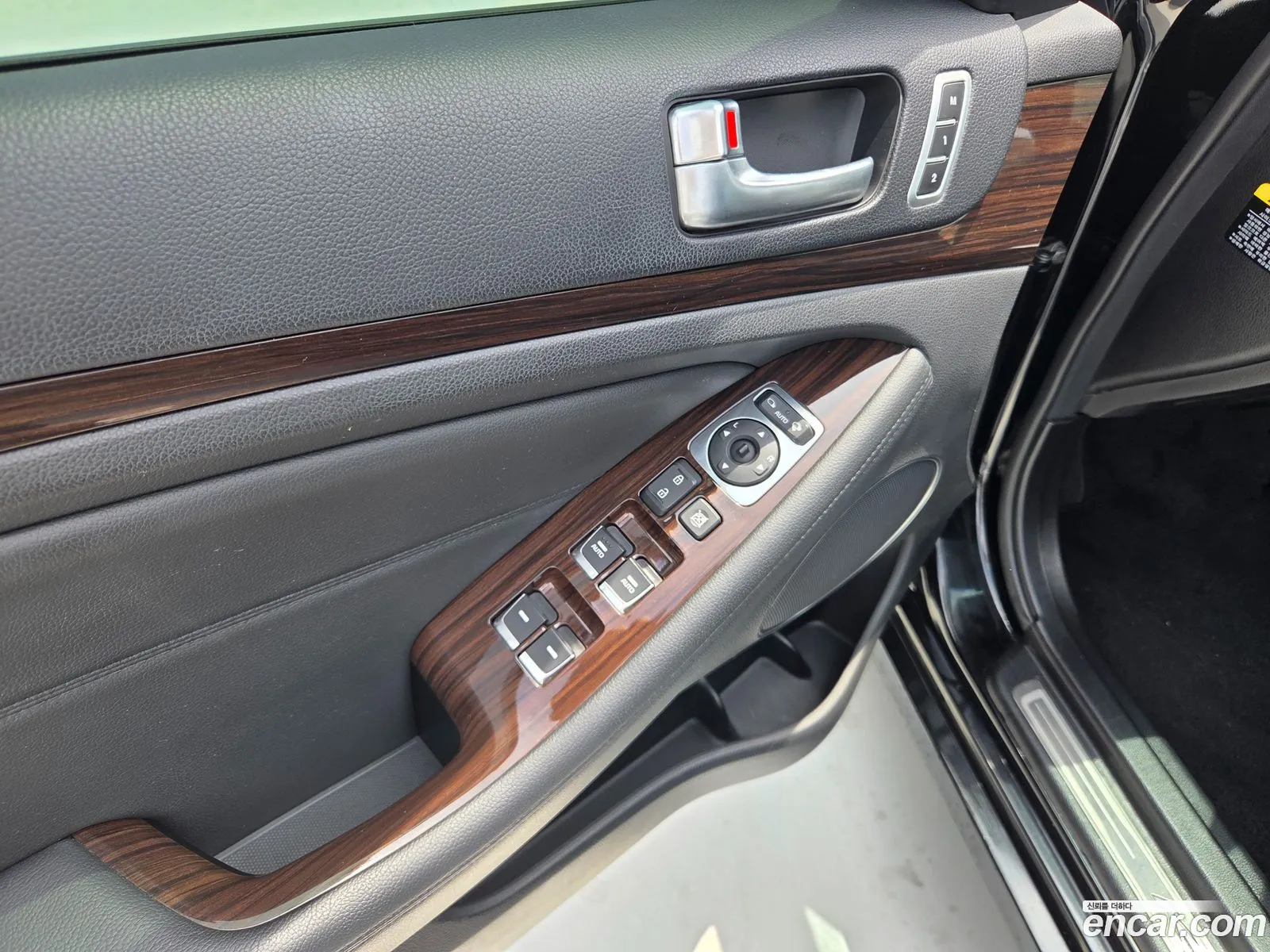 Kia K7 2015 — 18