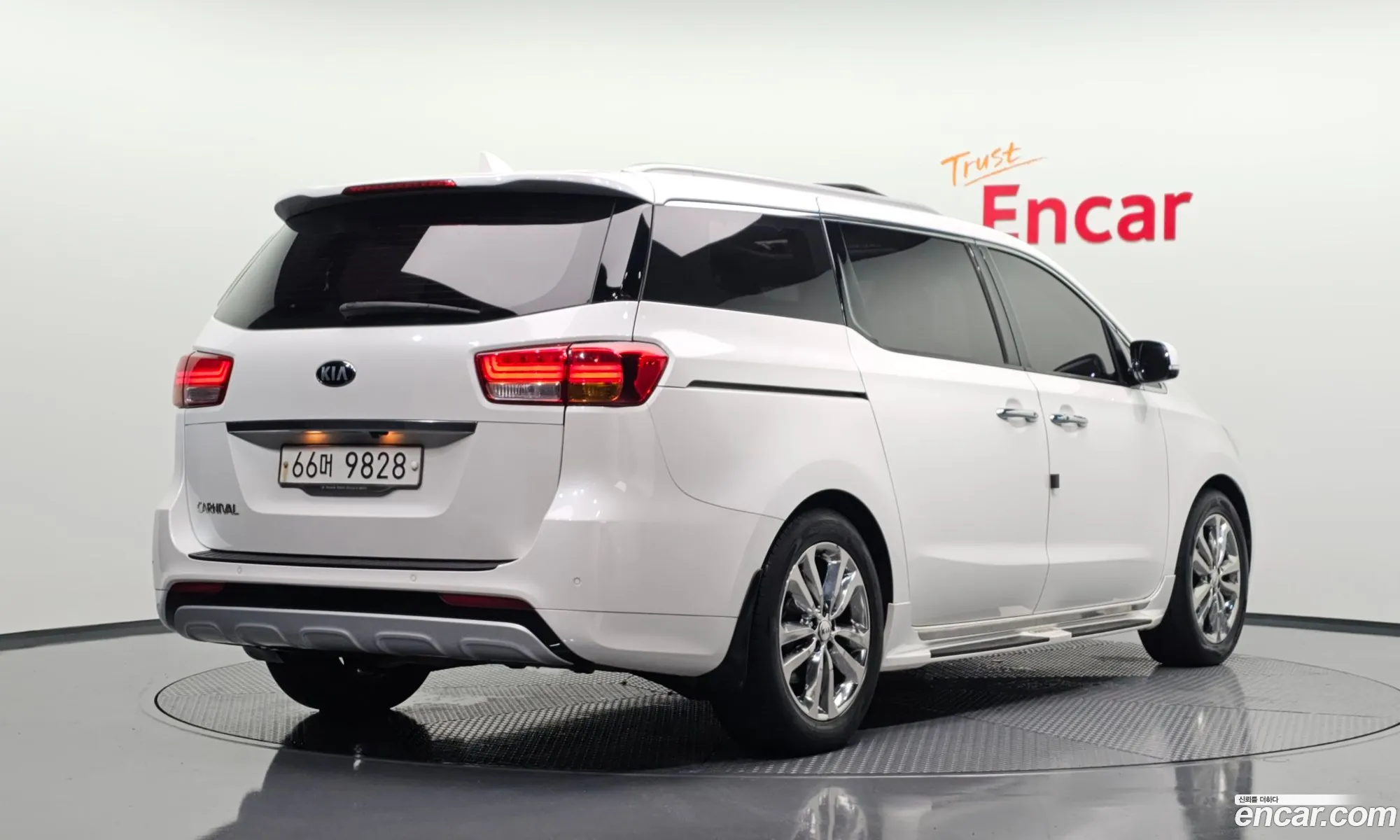 Kia Carnival 2015 KNAMC81ABGS090753 — 15