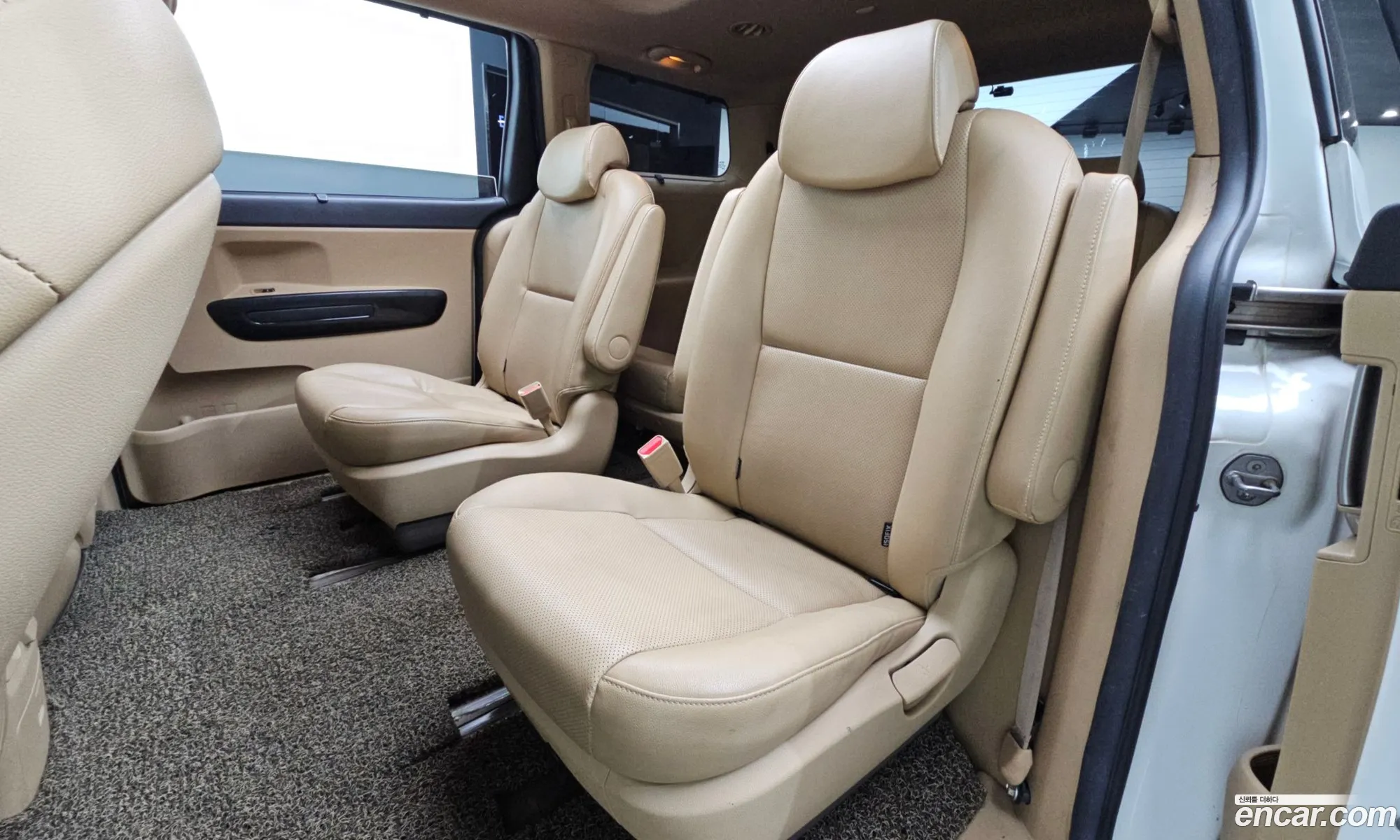 Kia Carnival 2015 KNAMC81ABGS090753 — 17