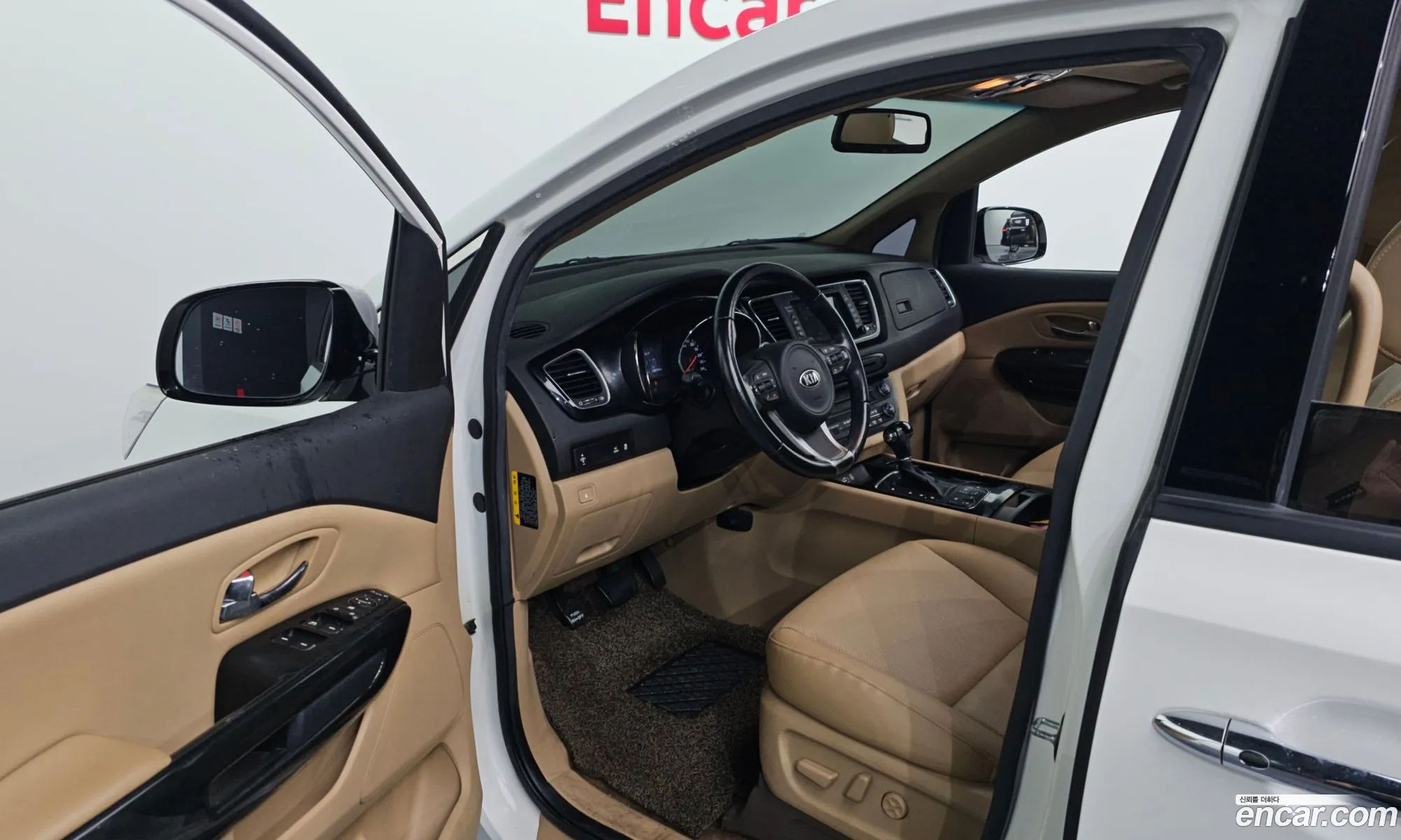 Kia Carnival 2015 KNAMC81ABGS090753 — 14