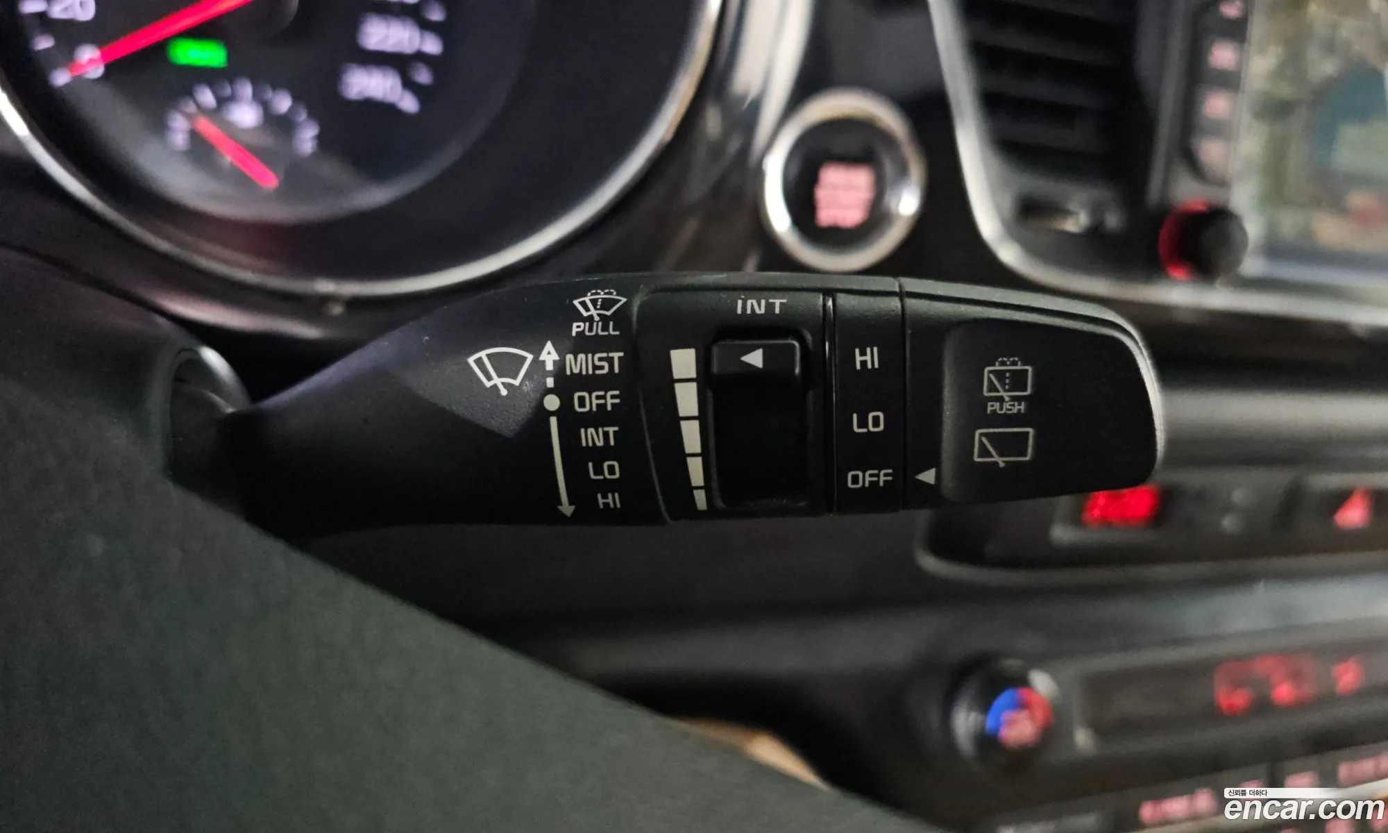Kia Carnival 2015 KNAMC81ABGS090753 — 10