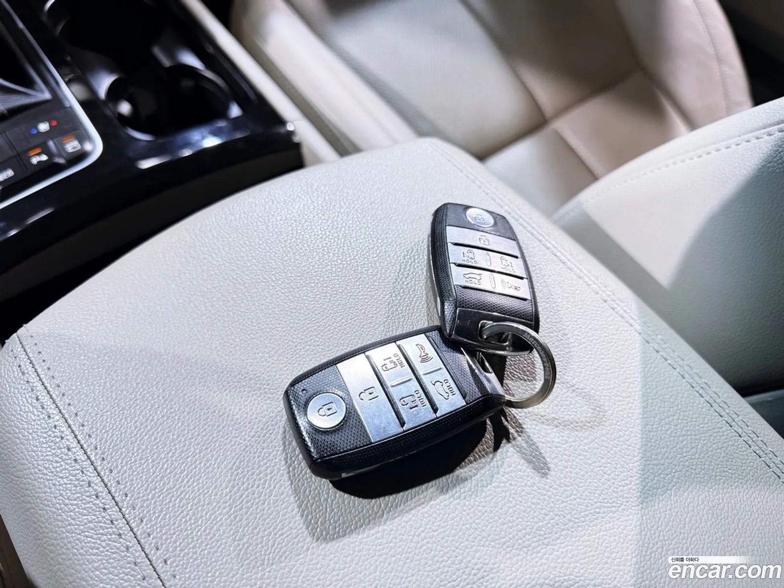 Kia Carnival 2015 — 16