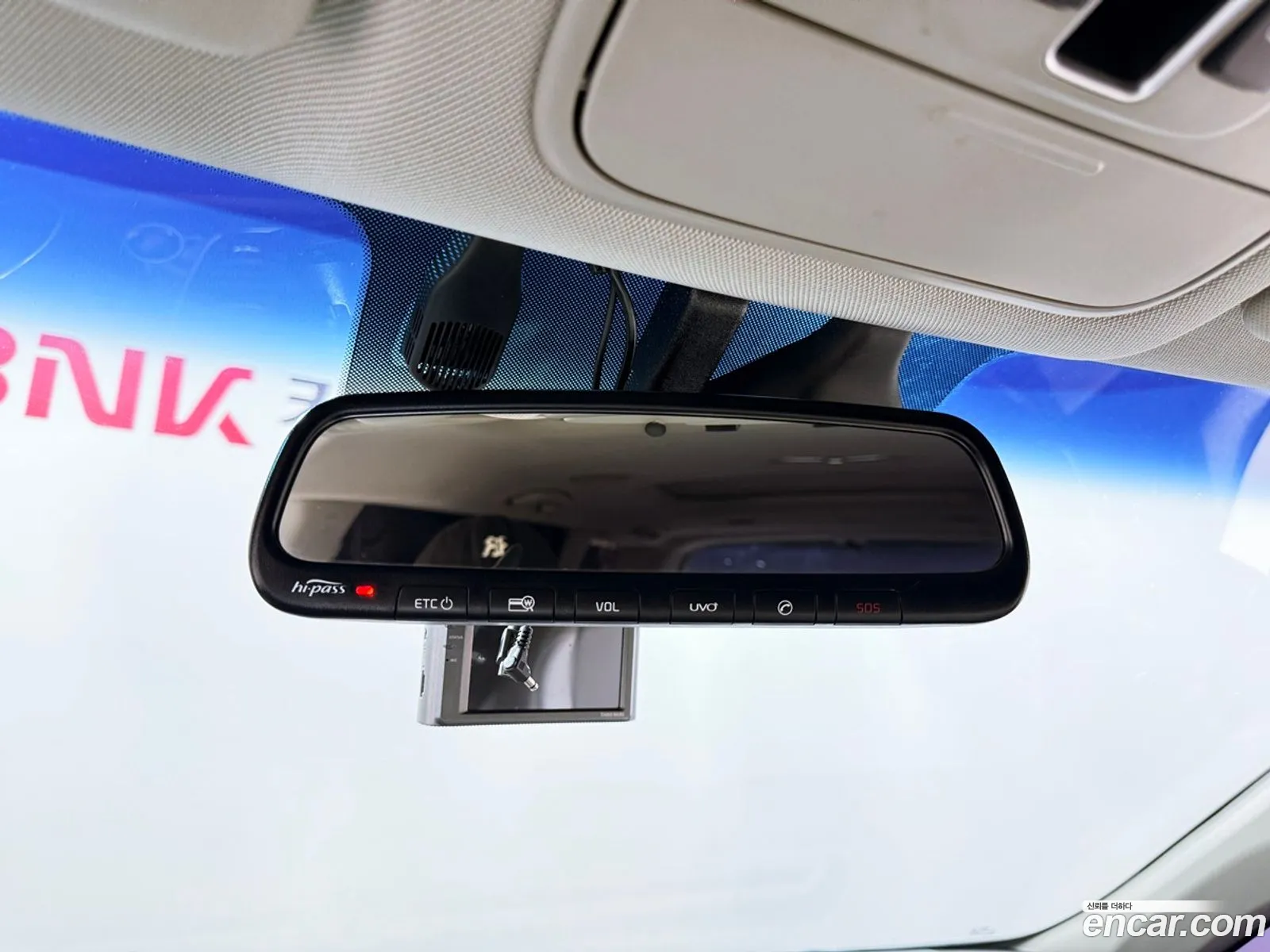 Kia Carnival 2015 — 17