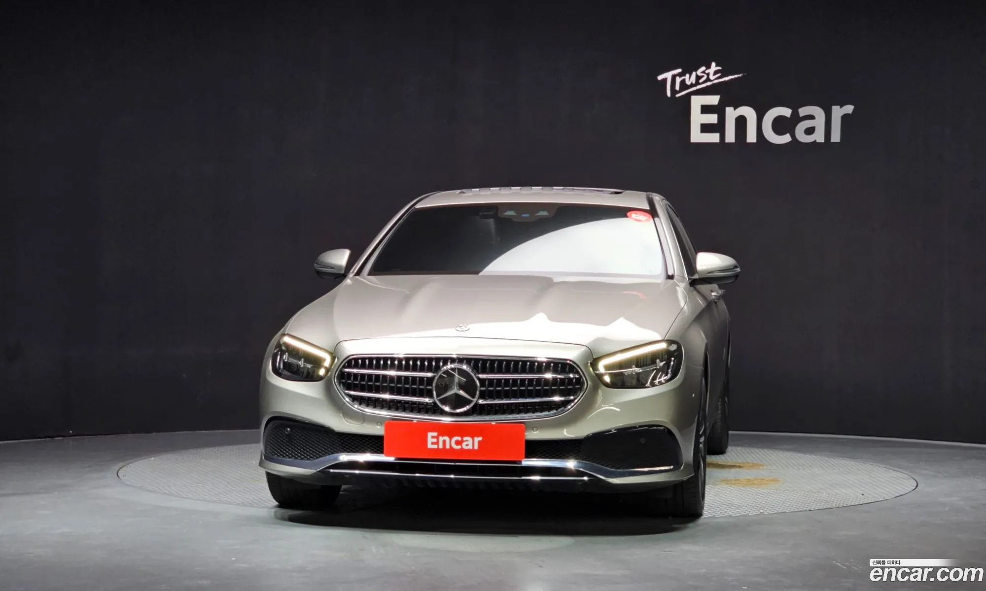 Mercedes-Benz E-Class W213 2020 — 20