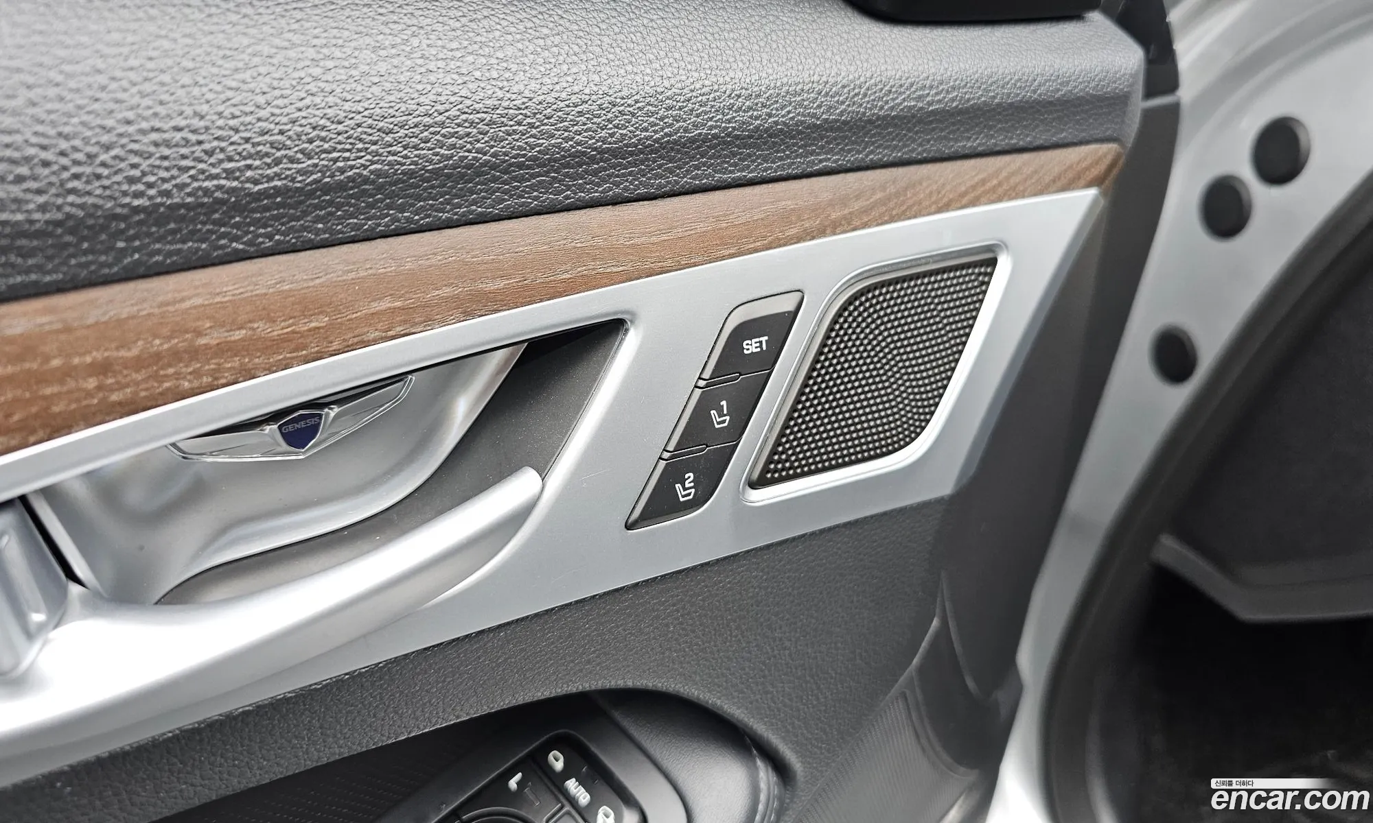Hyundai Genesis DH 2014 — 7