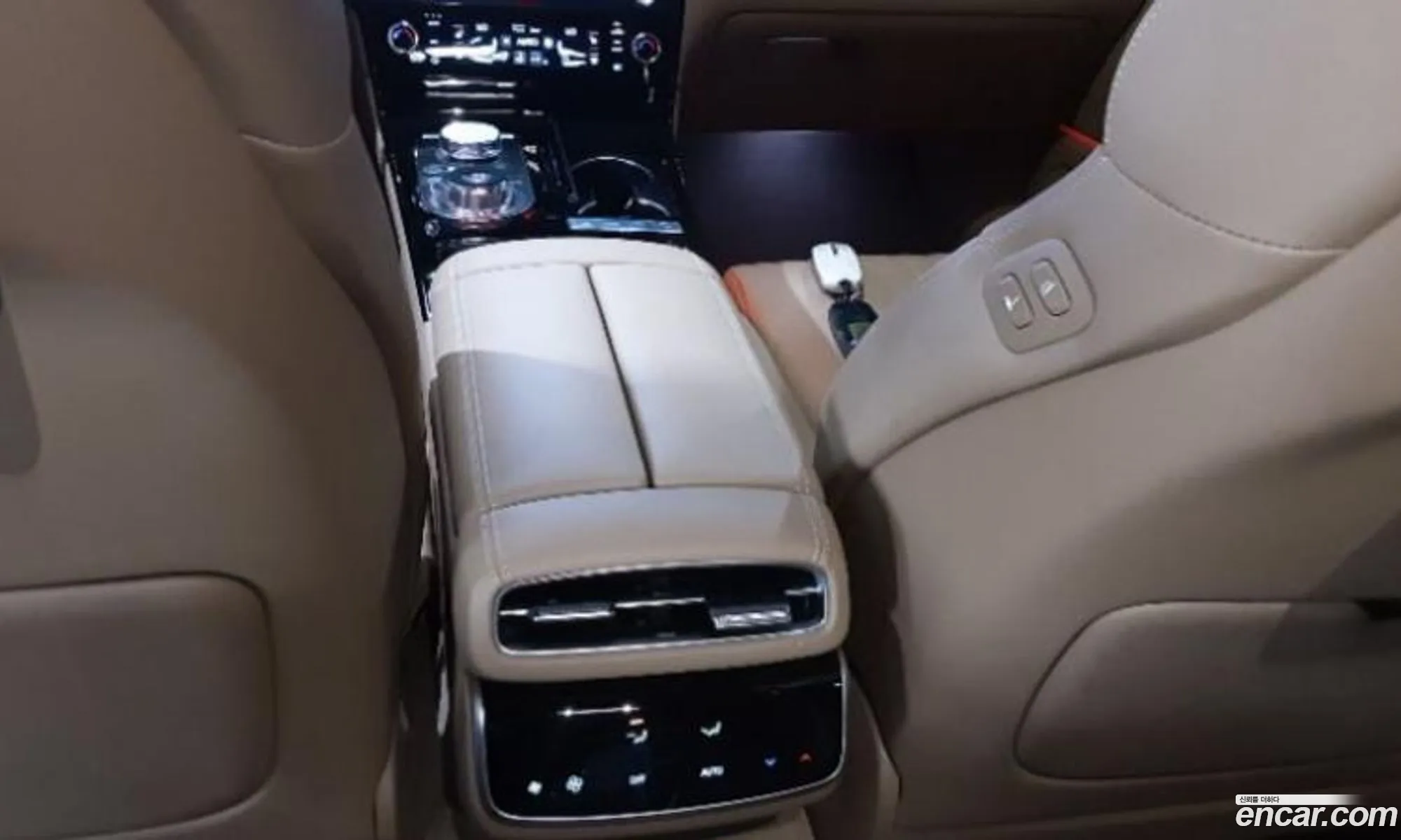Genesis G80 2024 — 2